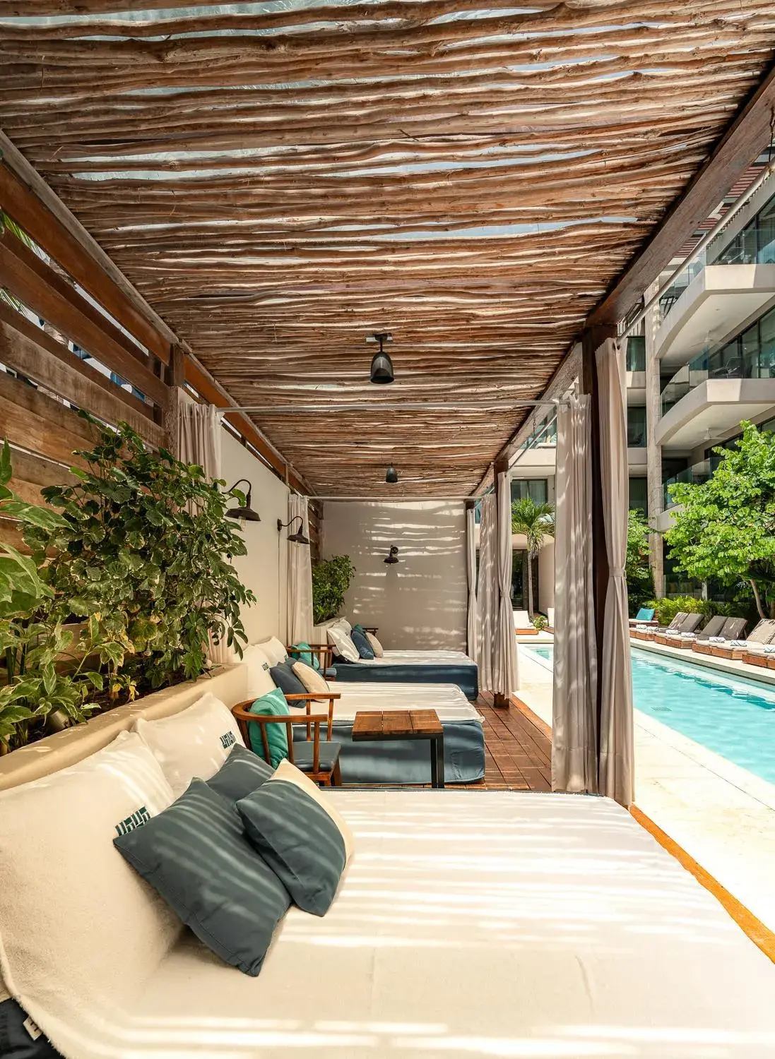 Swimming pool in Thompson Playa Del Carmen Main House, by Hyatt Swimming pool in Thompson Playa Del Carmen Main House, by Hyatt