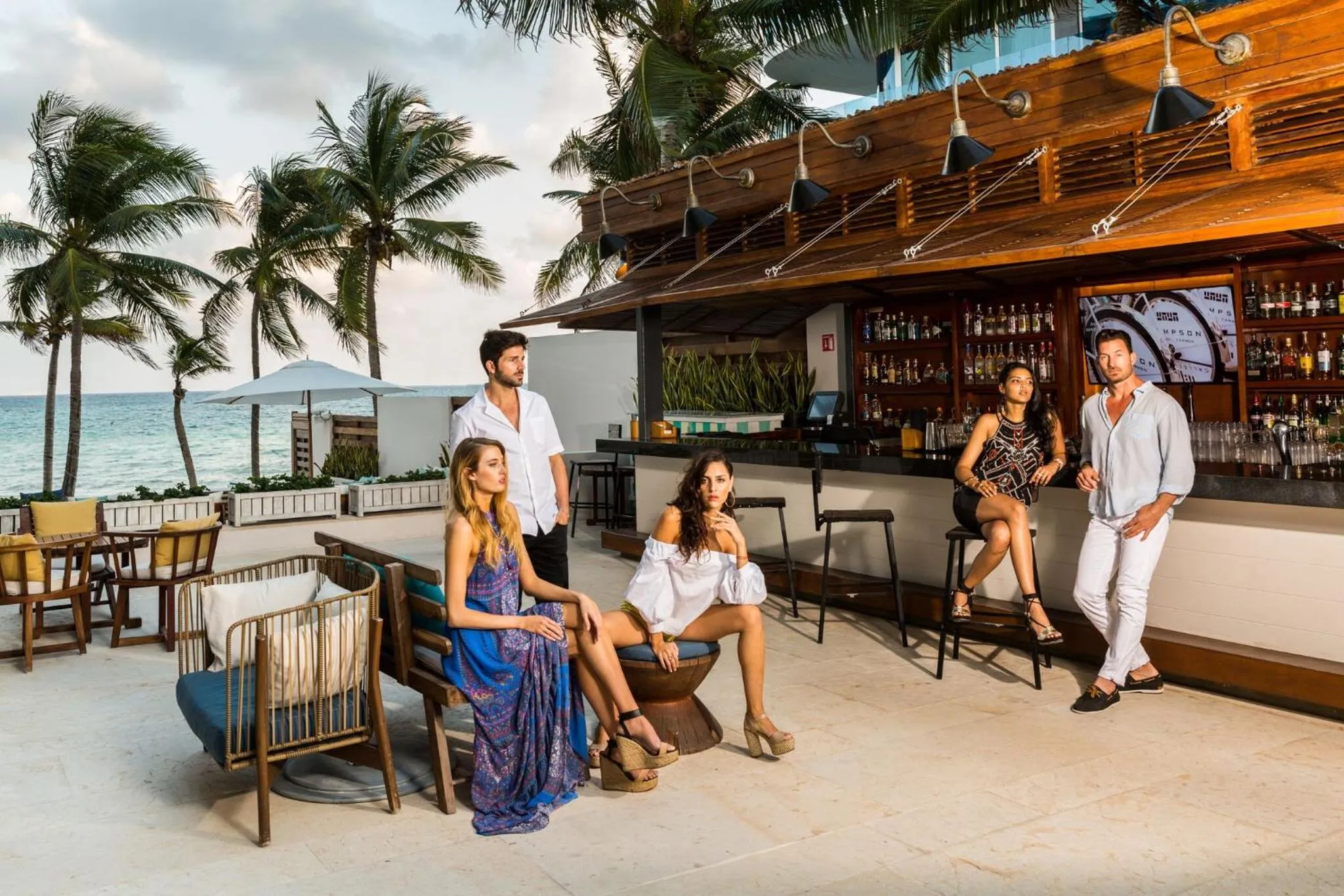 Lounge or bar in Thompson Playa Del Carmen Main House, by Hyatt