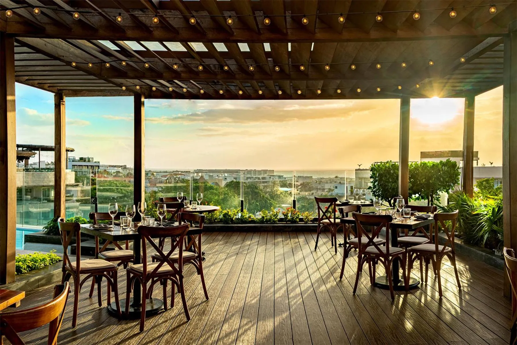 Restaurant/places to eat in Thompson Playa Del Carmen Main House, by Hyatt