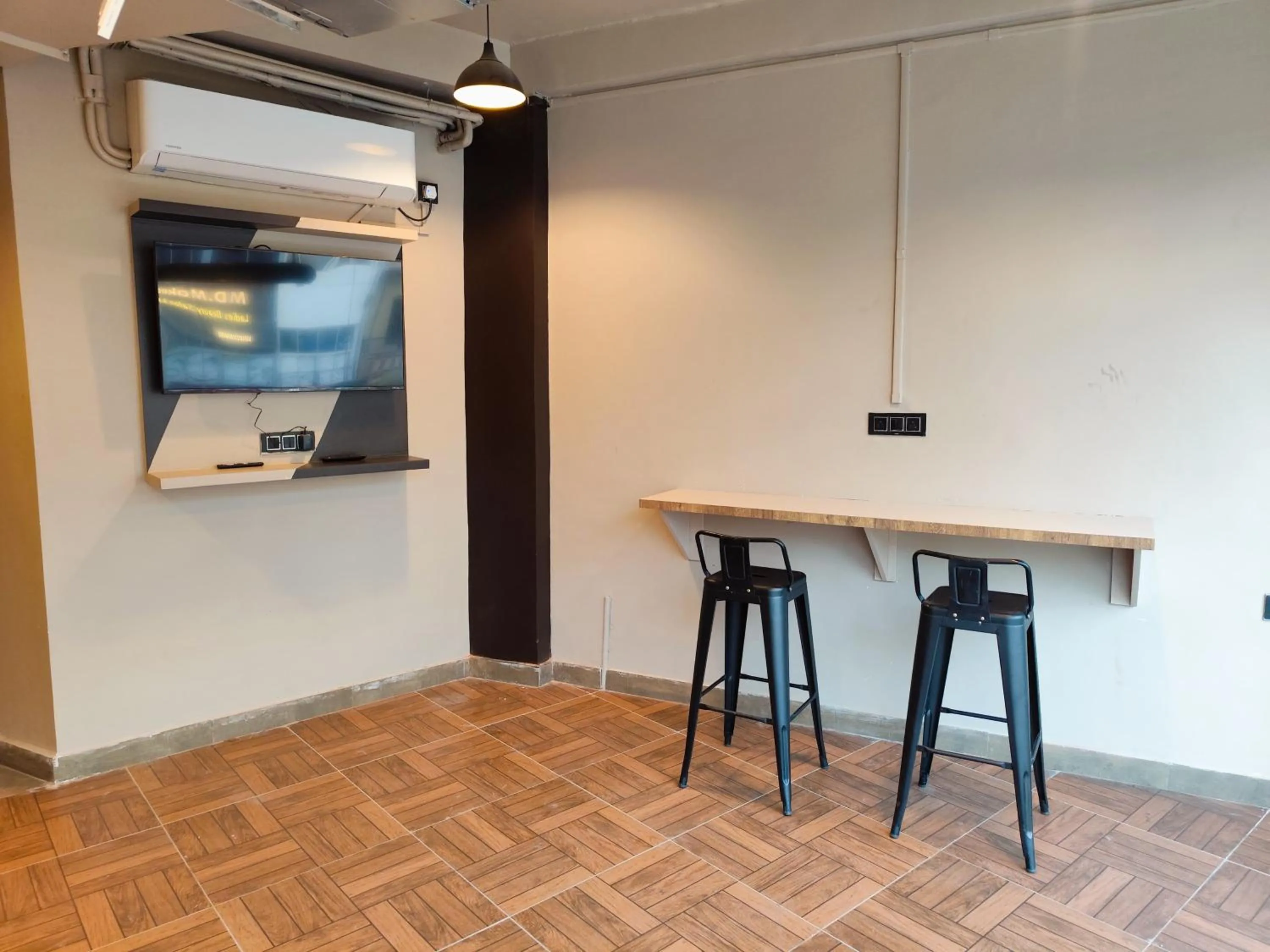 Communal lounge/ TV room in C2 Pods