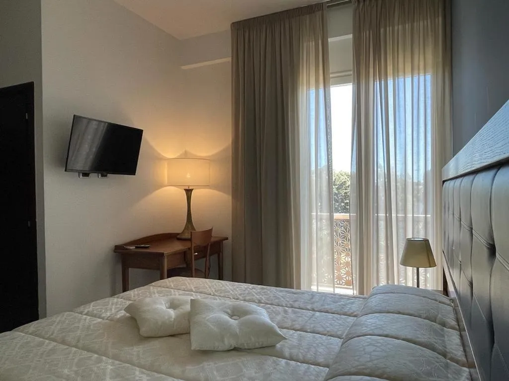 Photo of the whole room, Bed in Hotel Posidonia