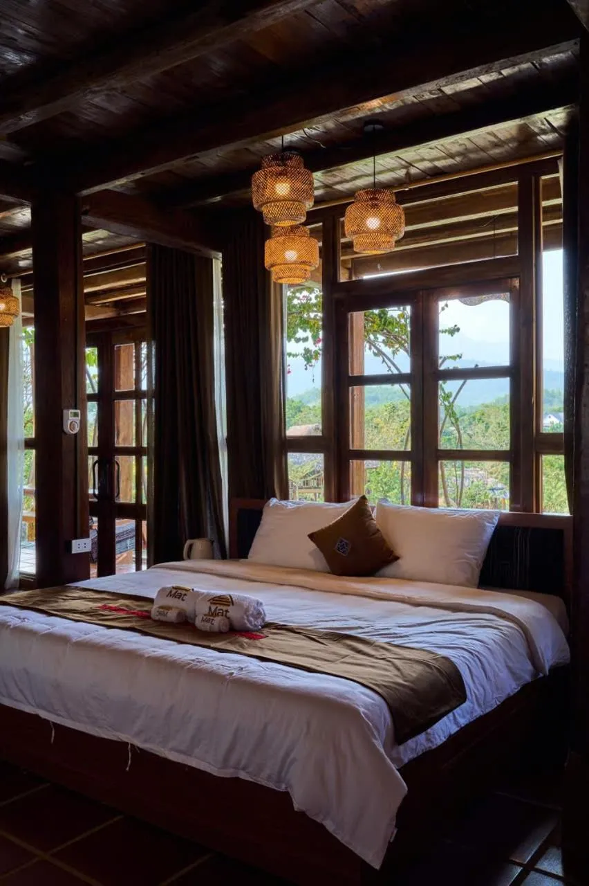Bed in Mật Retreat