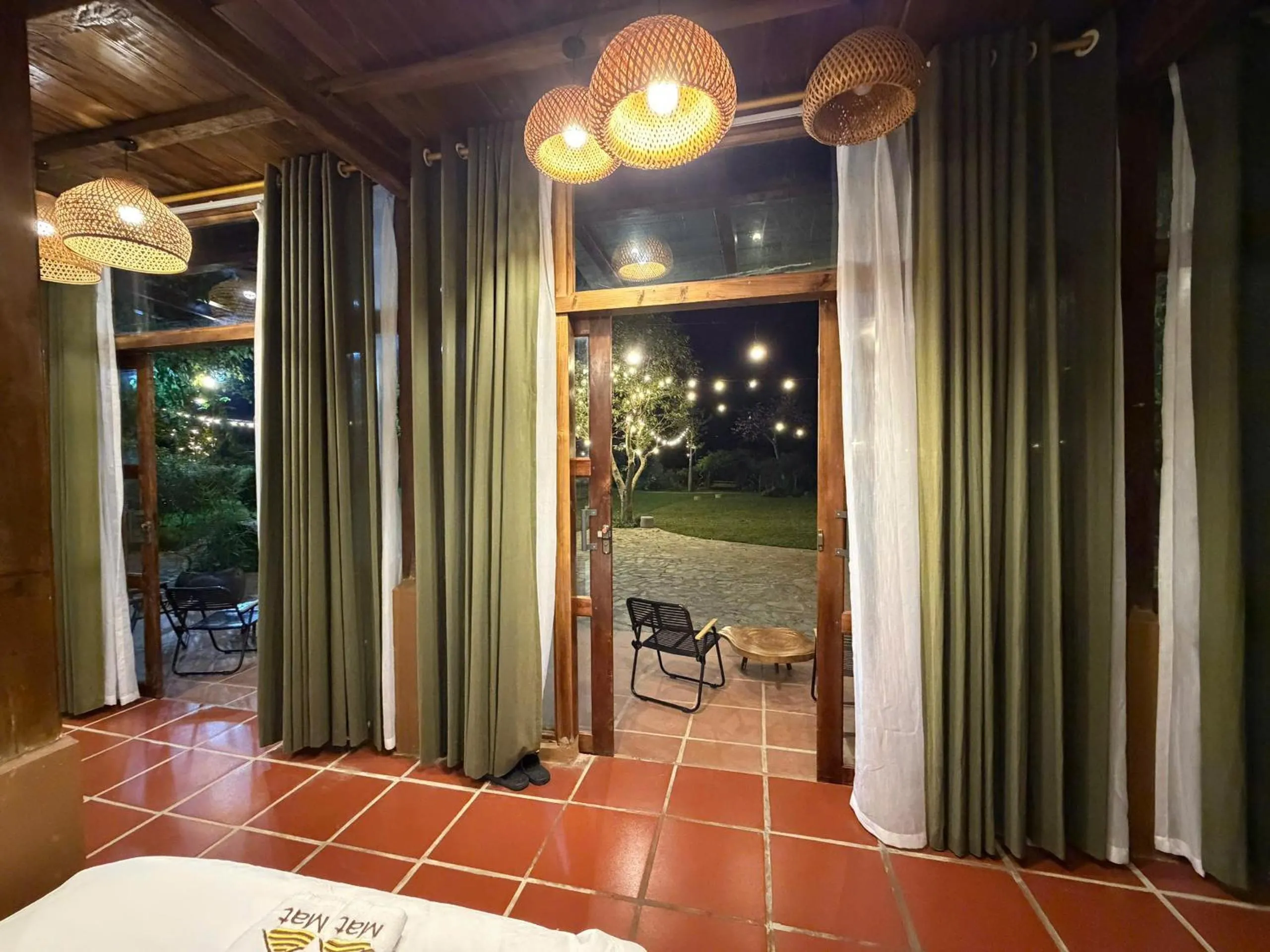 Mật Retreat