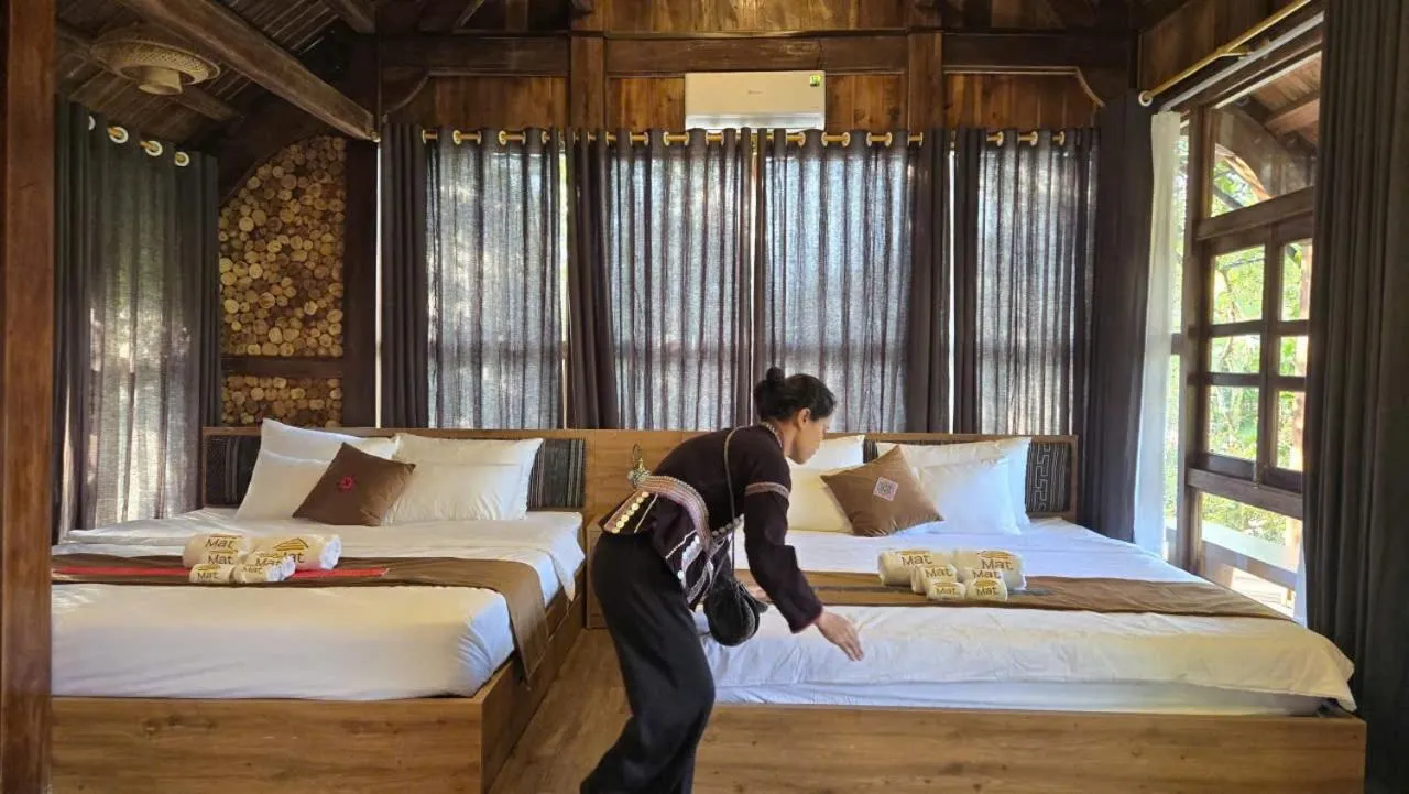 Bed in Mật Retreat