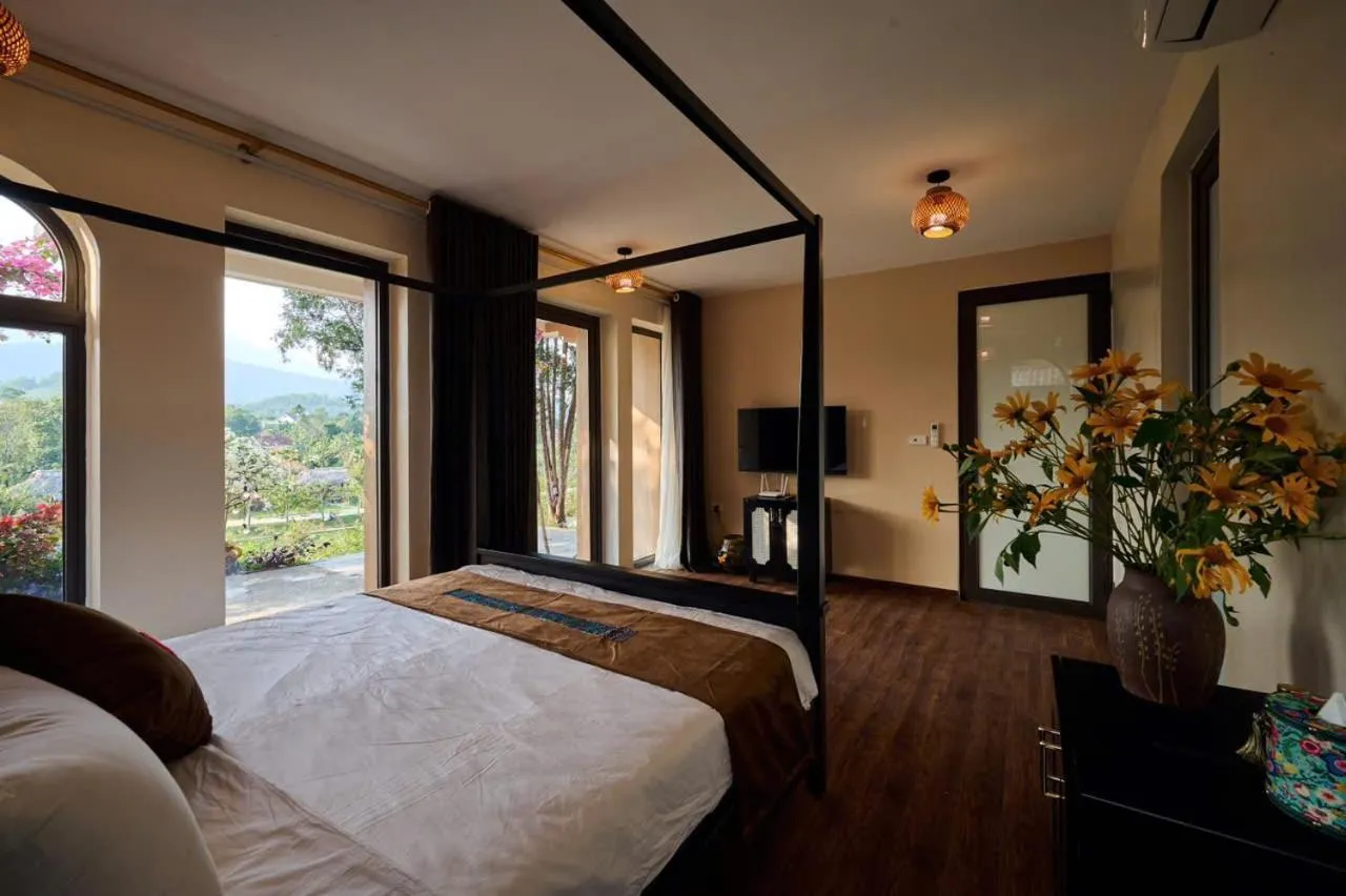 Bed in Mật Retreat
