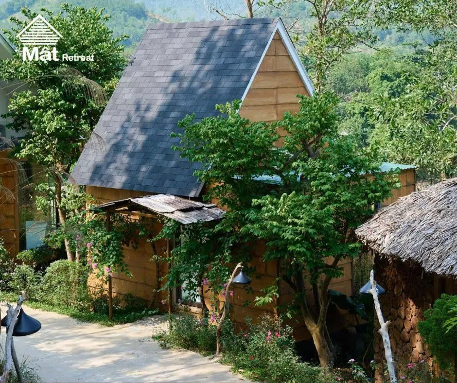 Mật Retreat