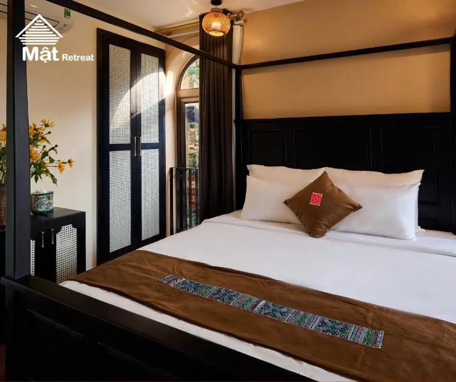 Bed in Mật Retreat
