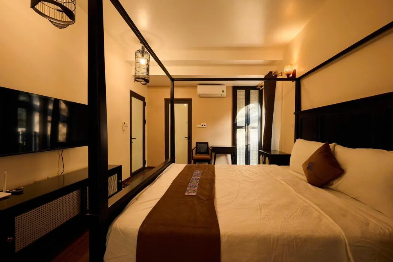 Bed in Mật Retreat