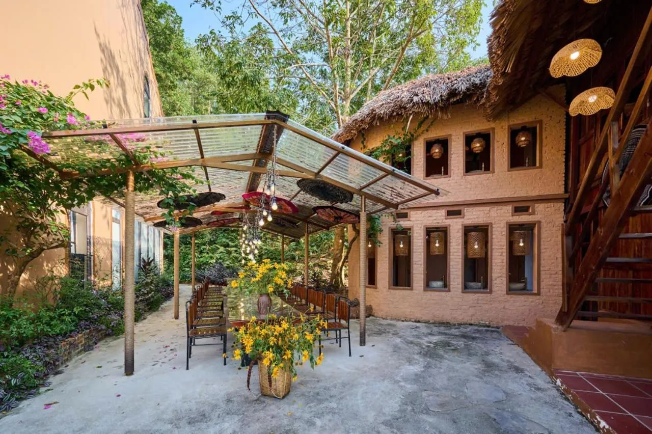 Mật Retreat