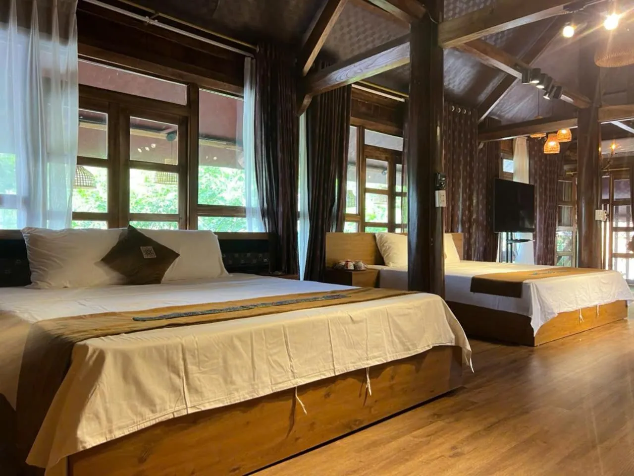 Bed in Mật Retreat