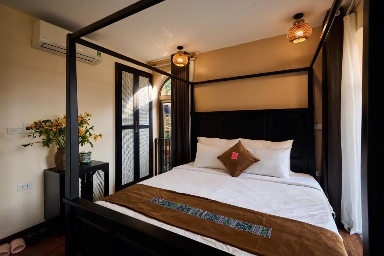 Bed in Mật Retreat
