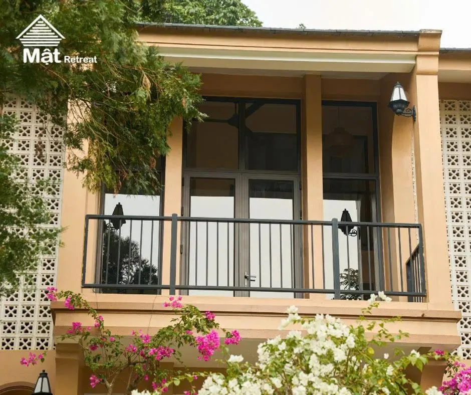 Mật Retreat