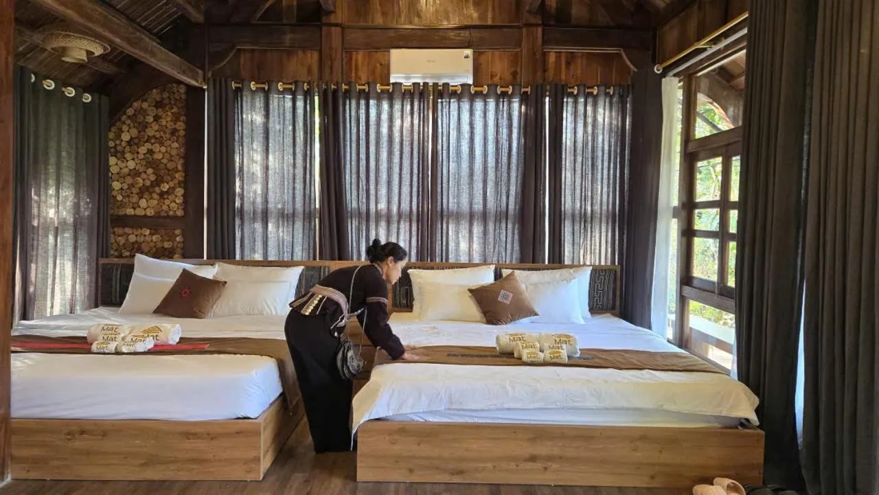 Bed in Mật Retreat