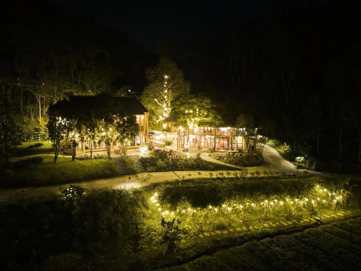 Garden in Mật Retreat