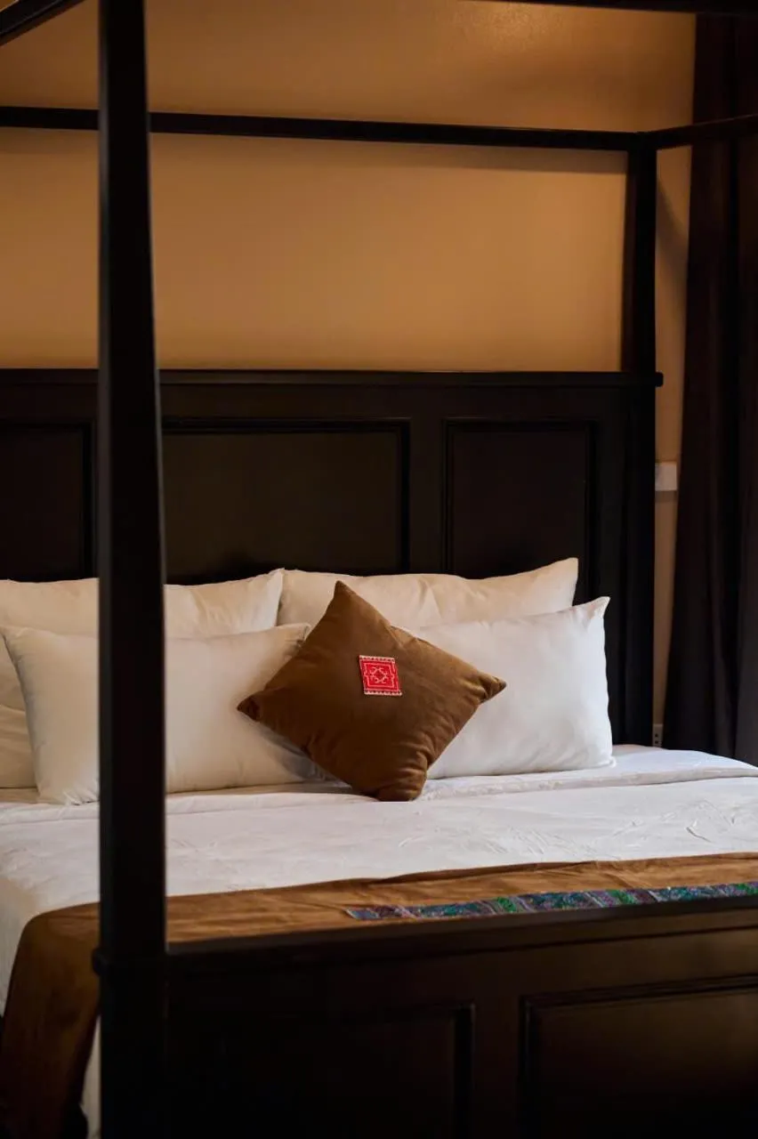 Bed in Mật Retreat