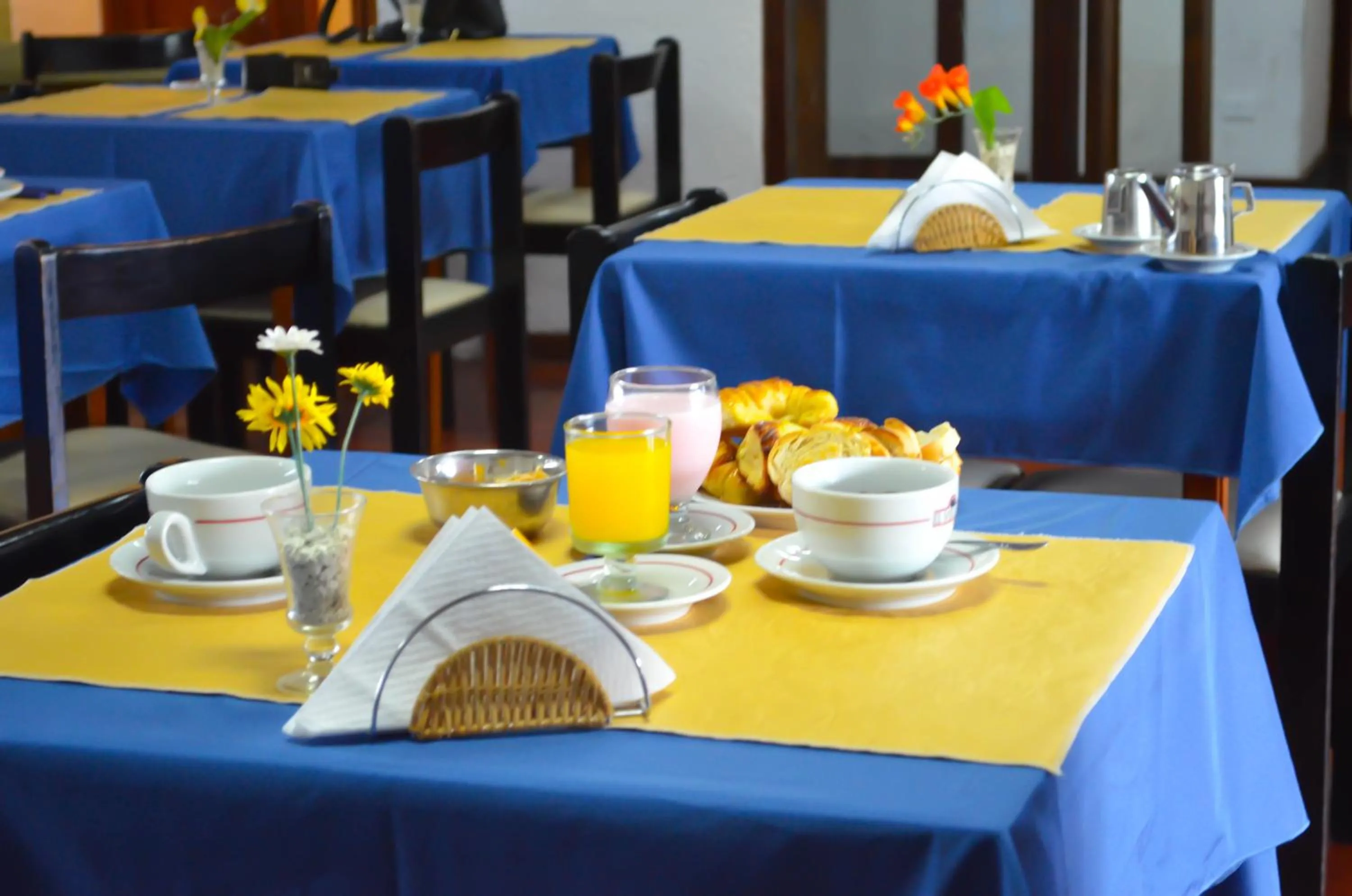 Breakfast in Hotel El Velero