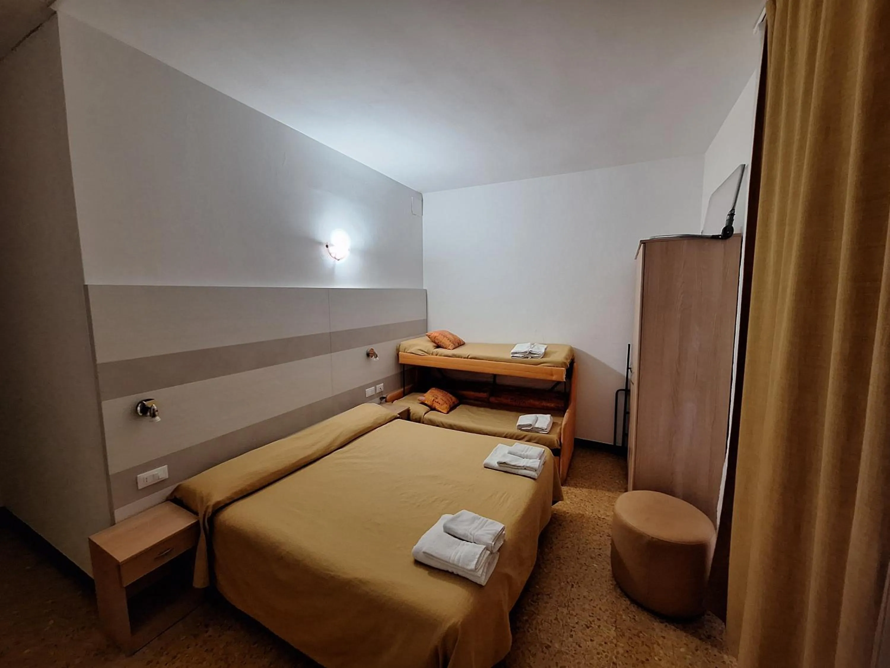 Photo of the whole room, Bed in Hotel Villa Costa