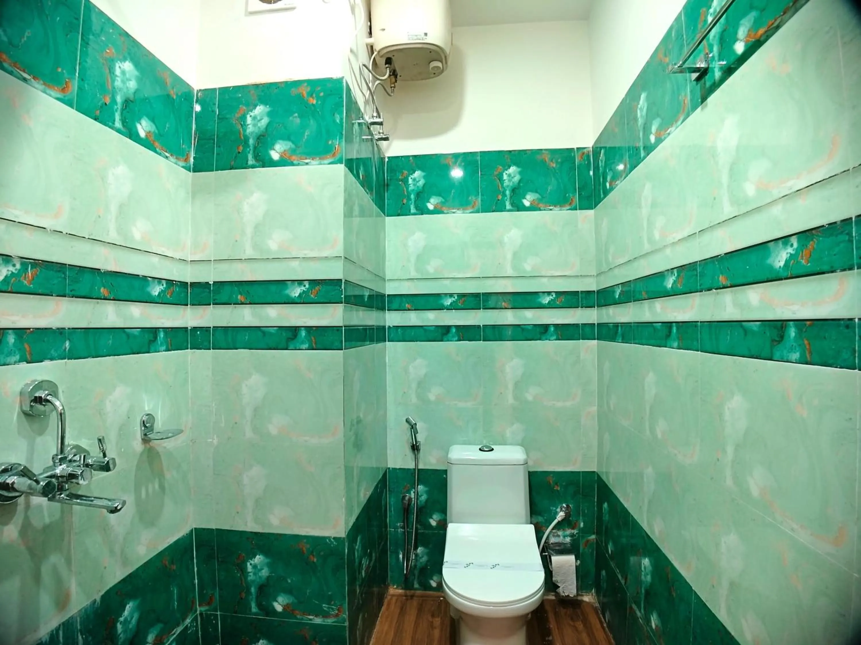 Shower in Elegant Beach Resort