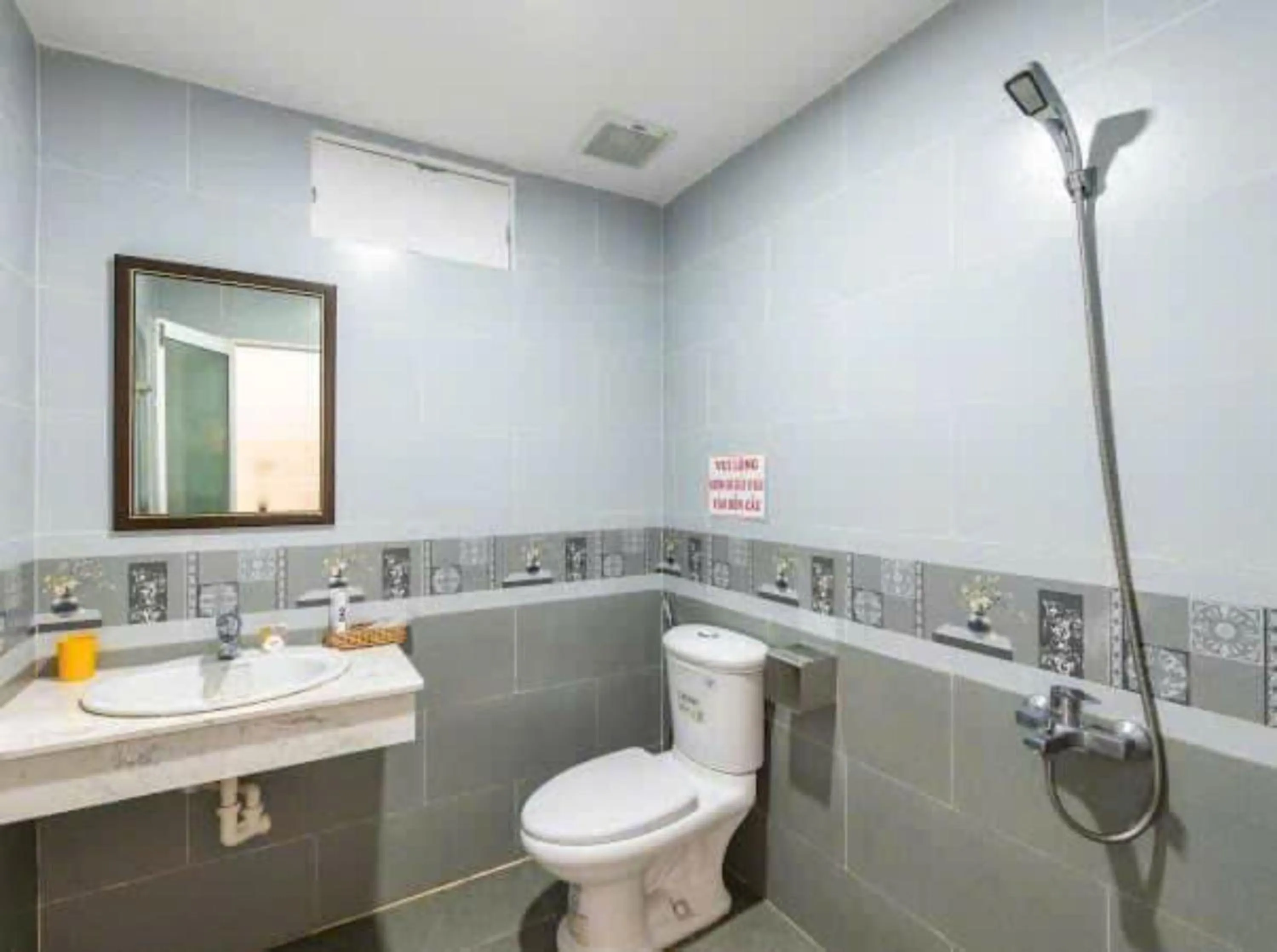 Shower in Bong House Homestay