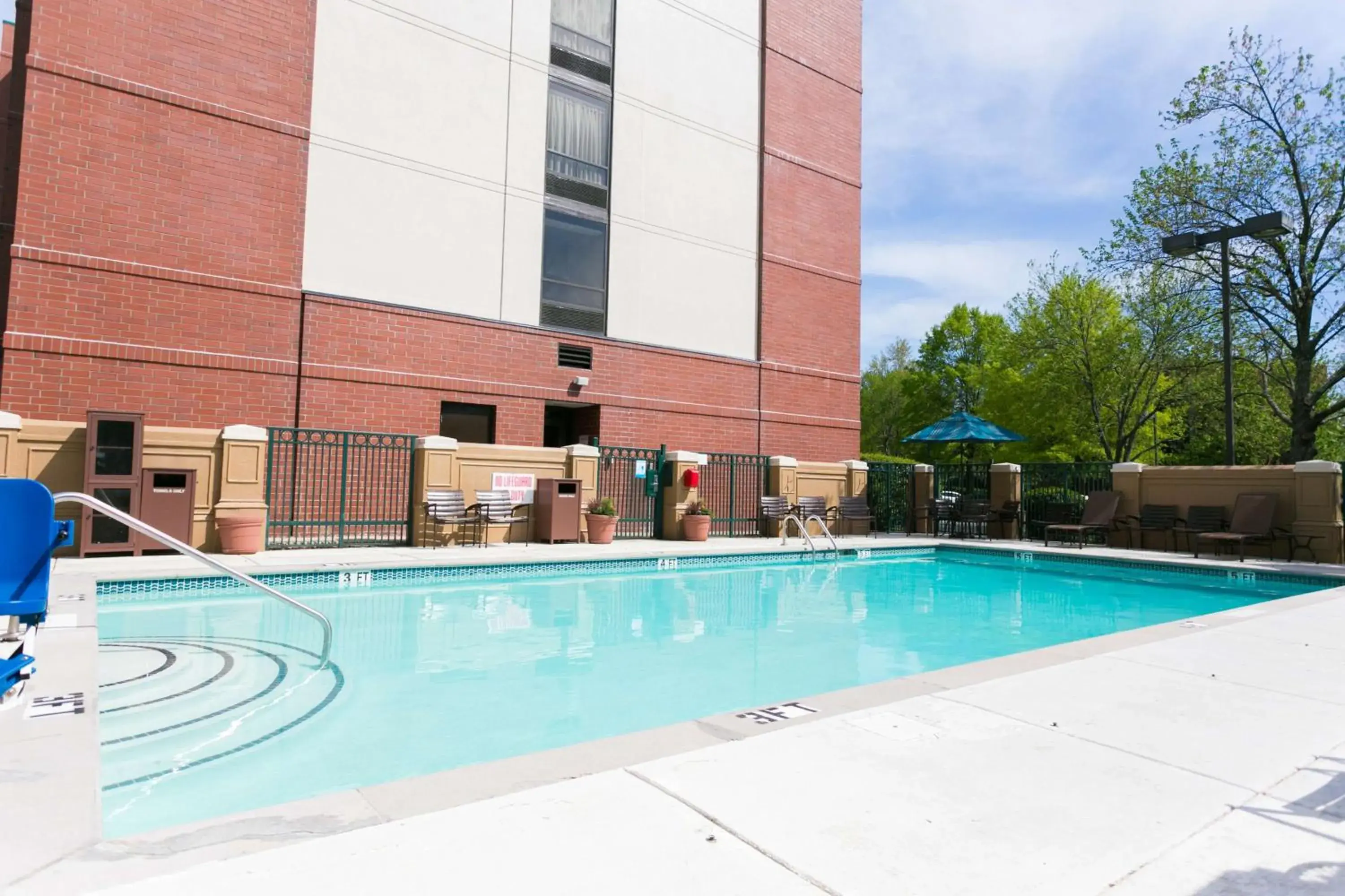 Swimming pool in Hyatt Place Nashville Franklin Cool Springs Swimming pool in Hyatt Place Nashville Franklin Cool Springs