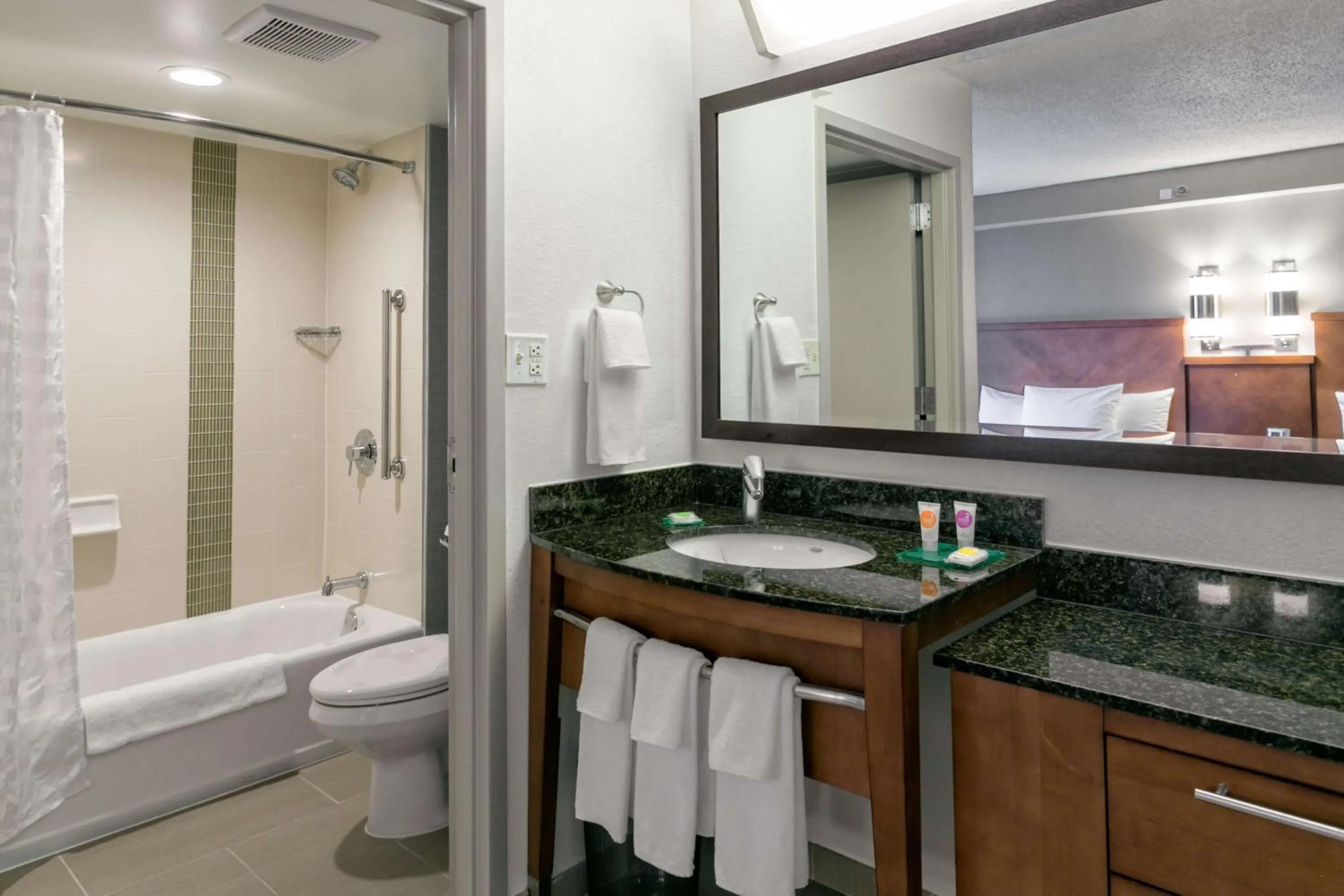 Bathroom in Hyatt Place Nashville Franklin Cool Springs