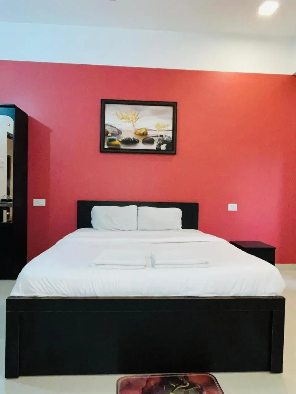 Bed in Alpine Inn Bed in Alpine Inn