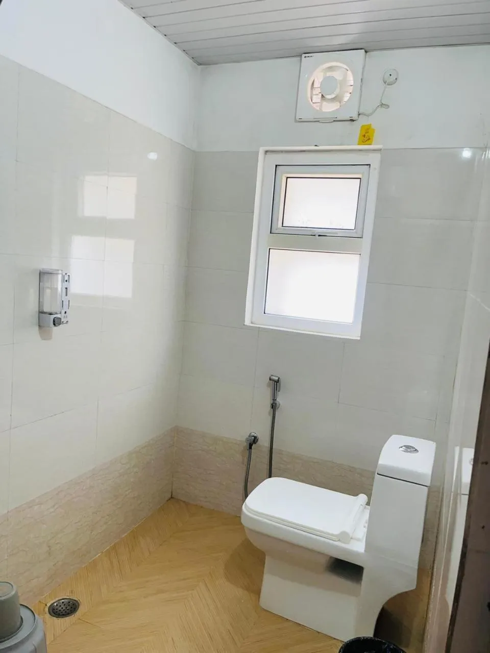 Shower in Alpine Inn