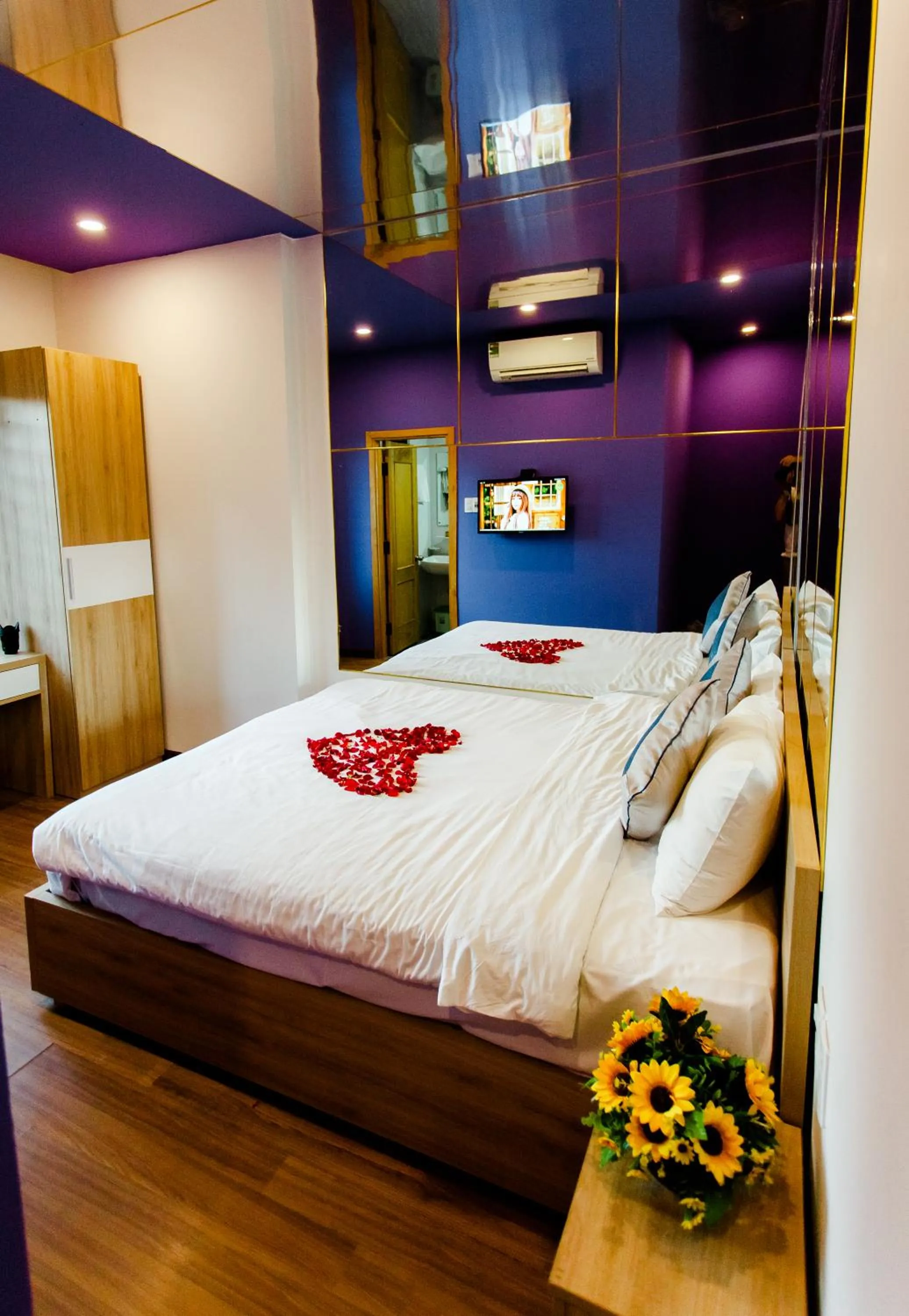 Bed in Mata Love hotel