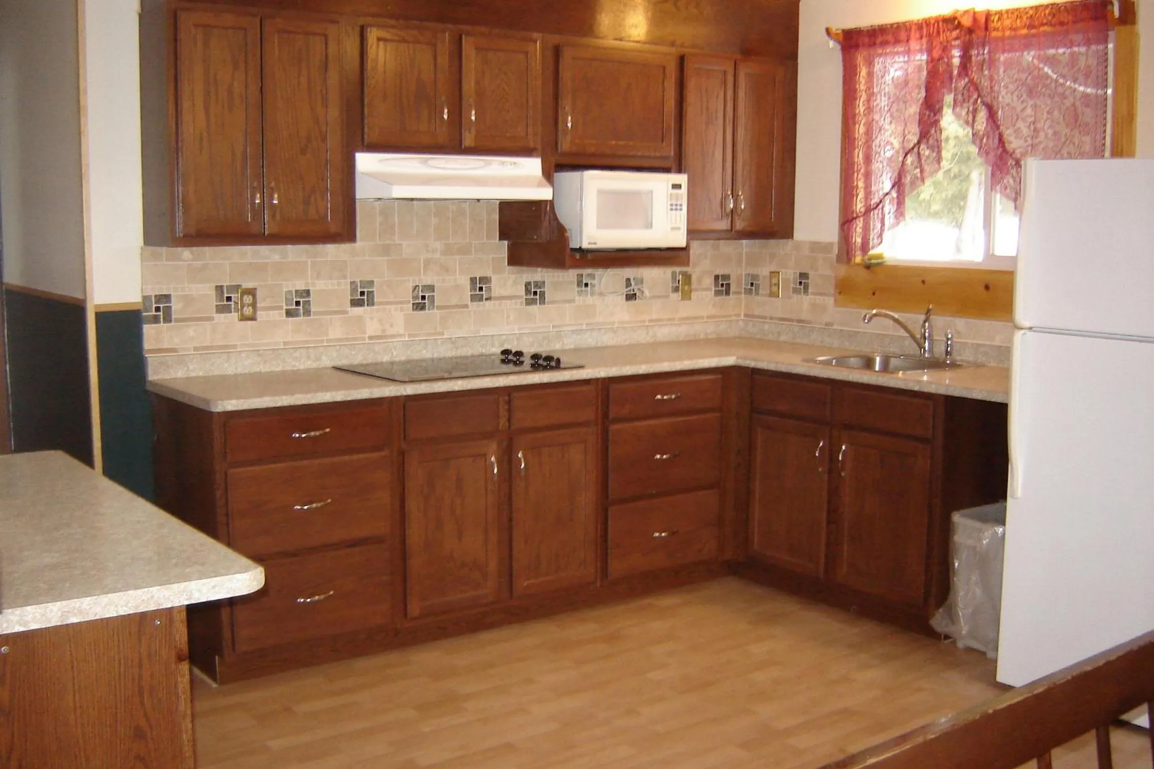 Kitchen or kitchenette in Sauble River Marina and Lodge Resort