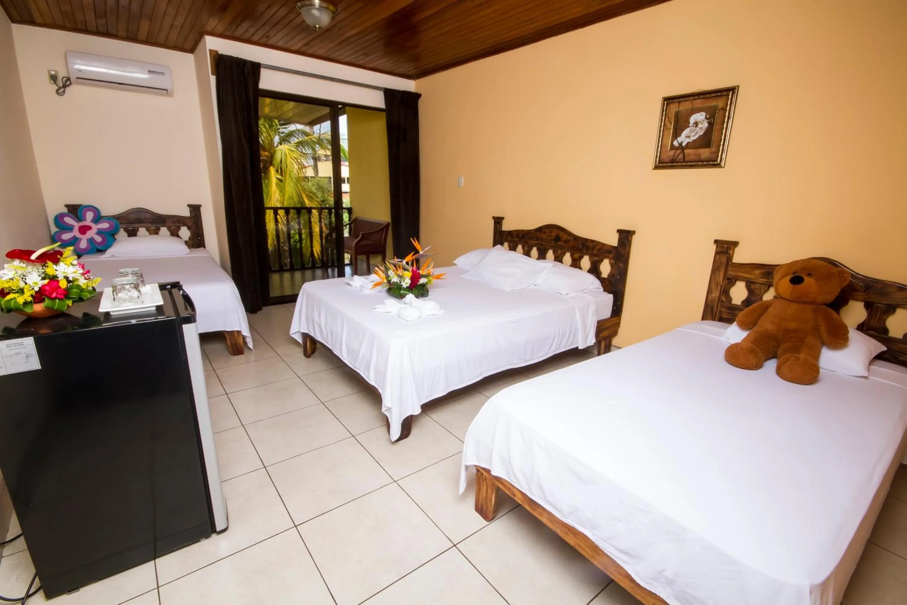 Bedroom, Bed in Hotel La Punta