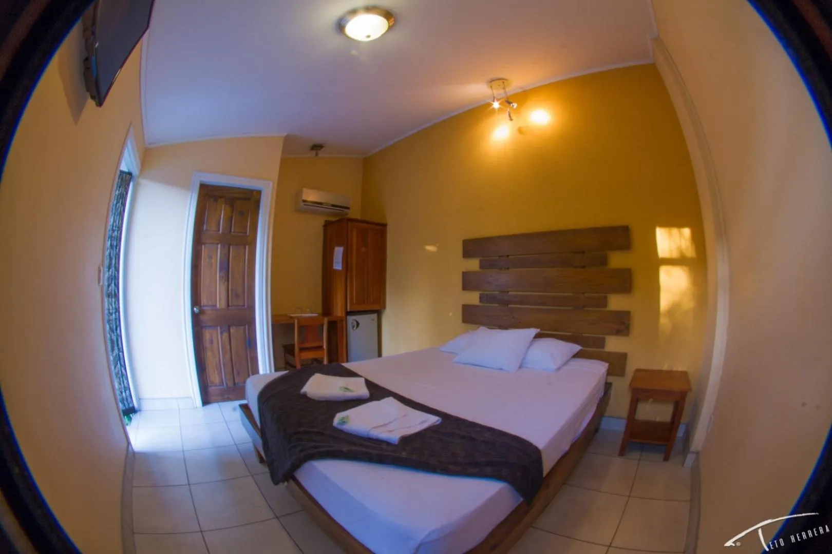Photo of the whole room, Bed in Hotel La Punta