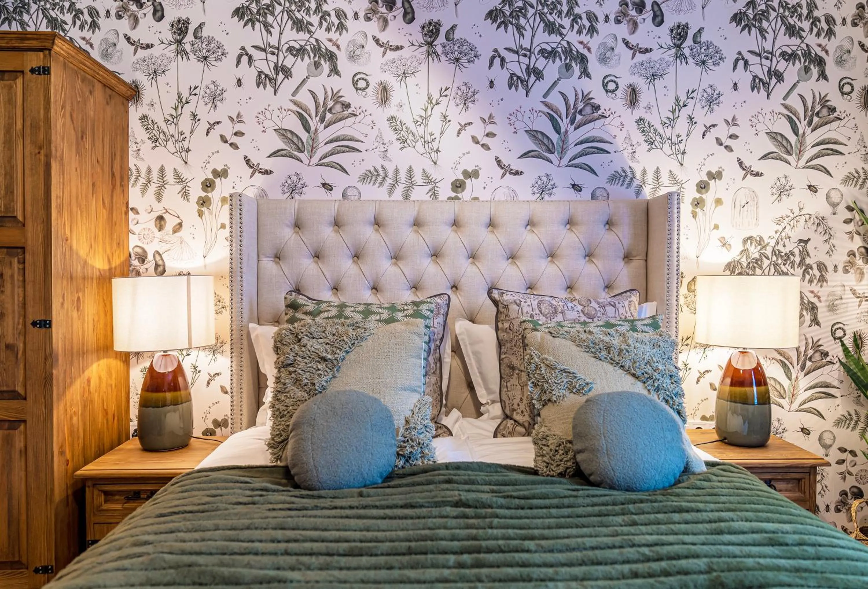 Double Room in the Herbalist