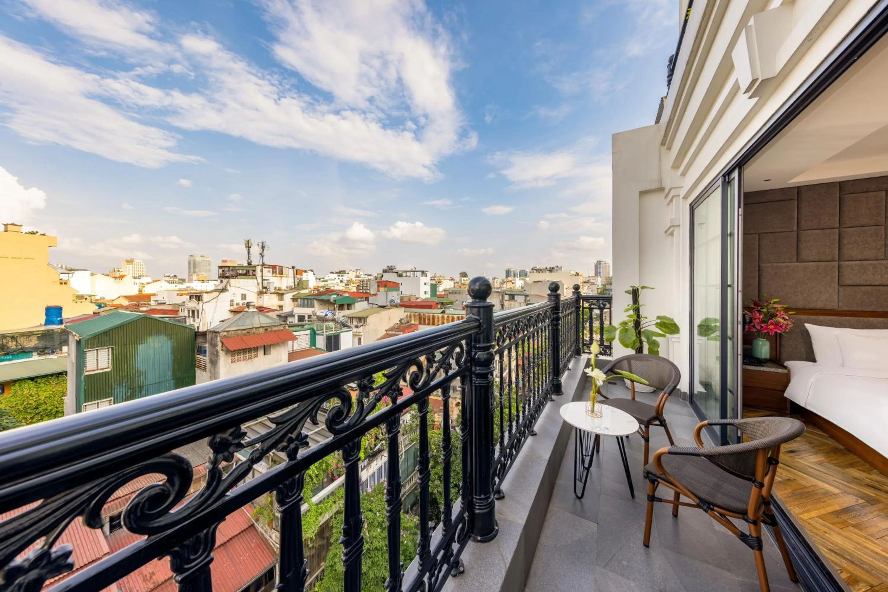 Property building in H Hôtel L'Art Hanoi