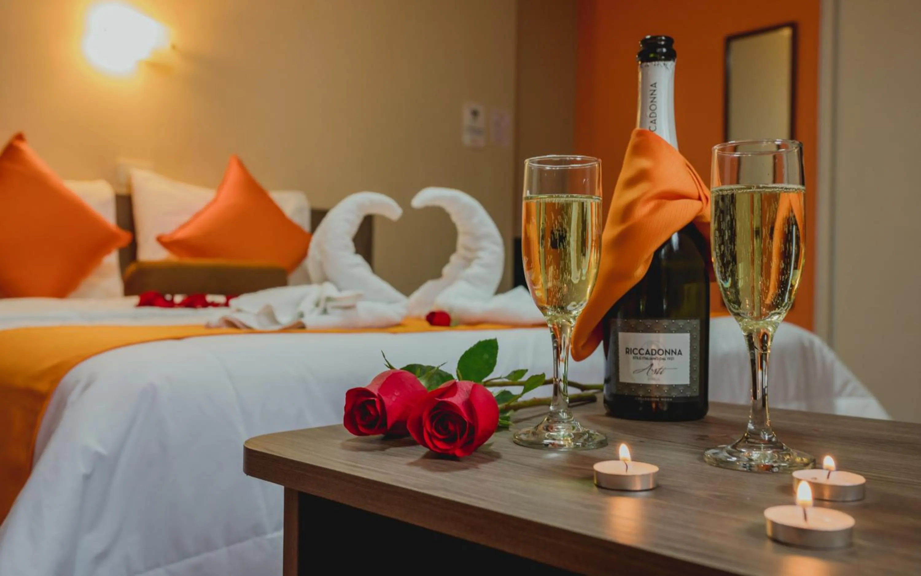 room service, Bed in Hotel Sol de Belén Cajamarca