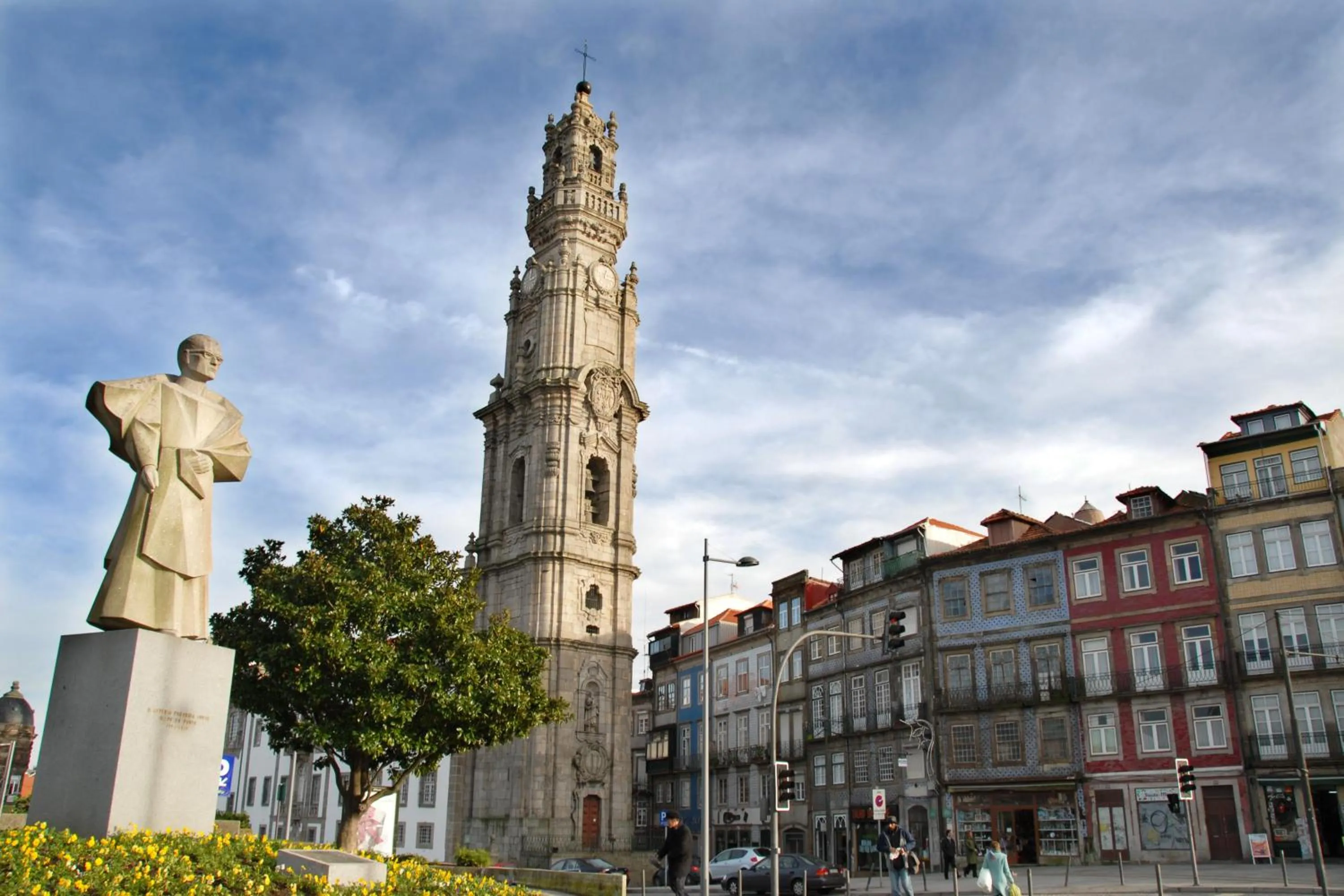Nearby landmark in Hotel Premium Porto Downtown