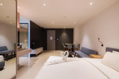 Propify Central Serviced Residence