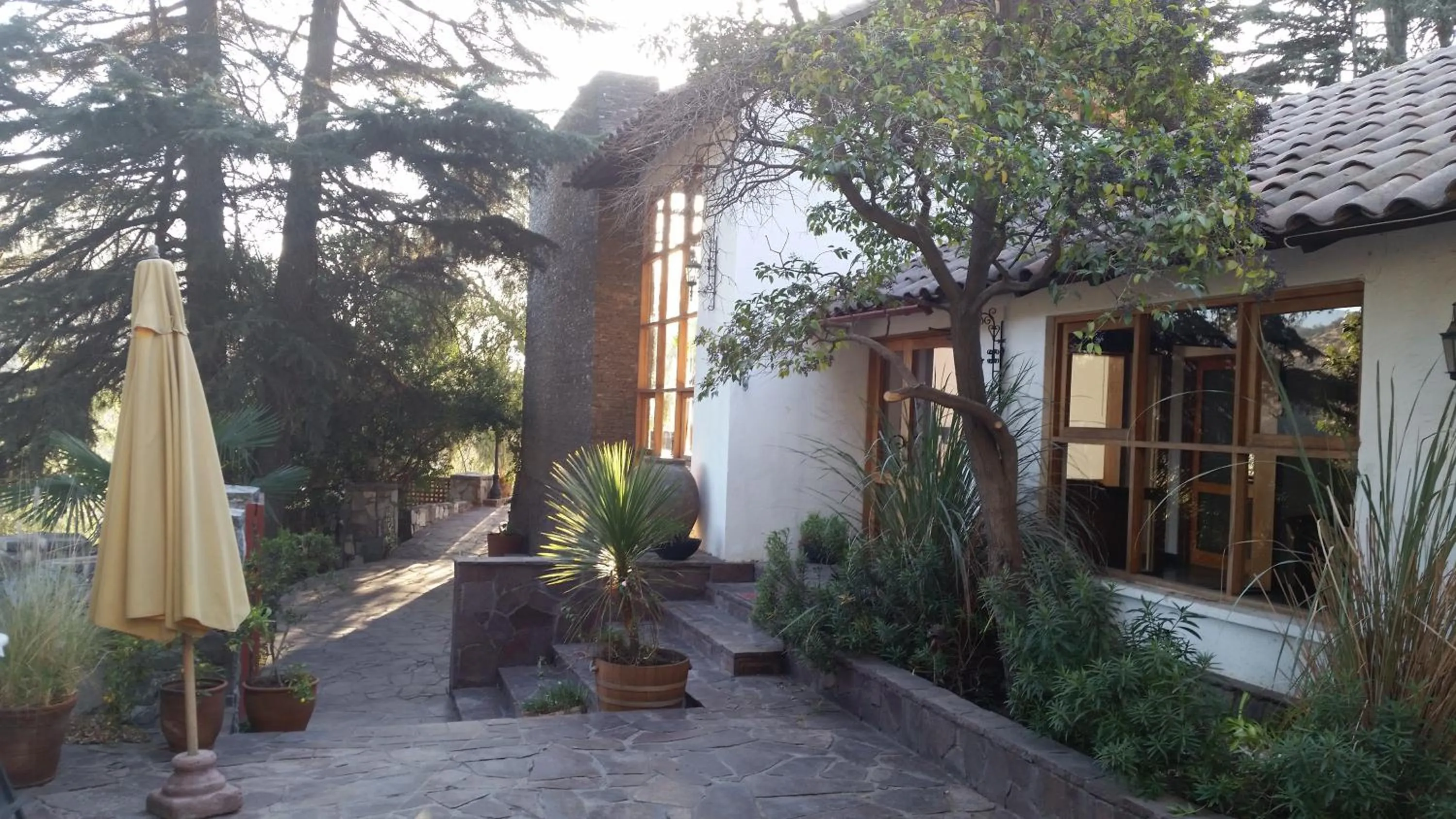Facade/entrance in Casa Arrayán