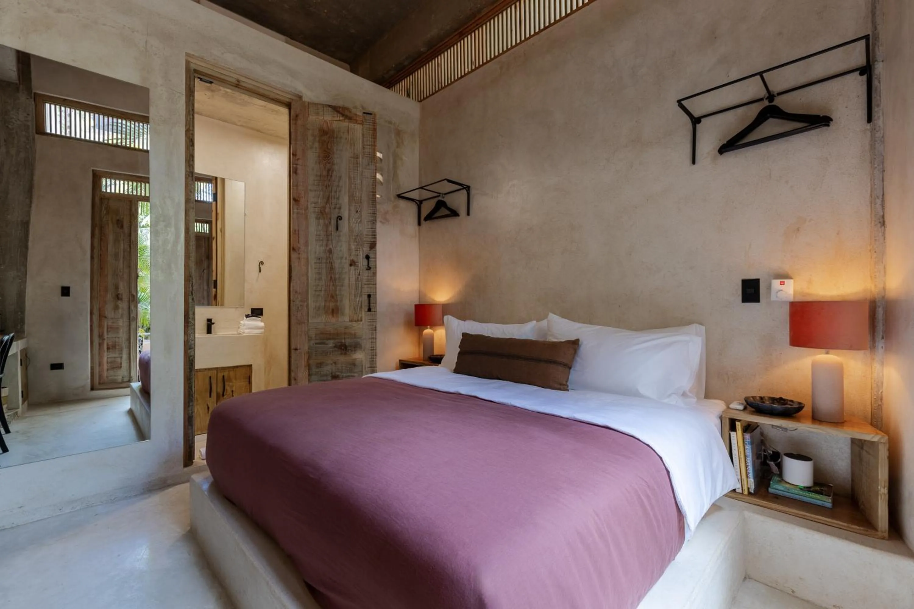 King Room in El Mambo Boutique Hotel