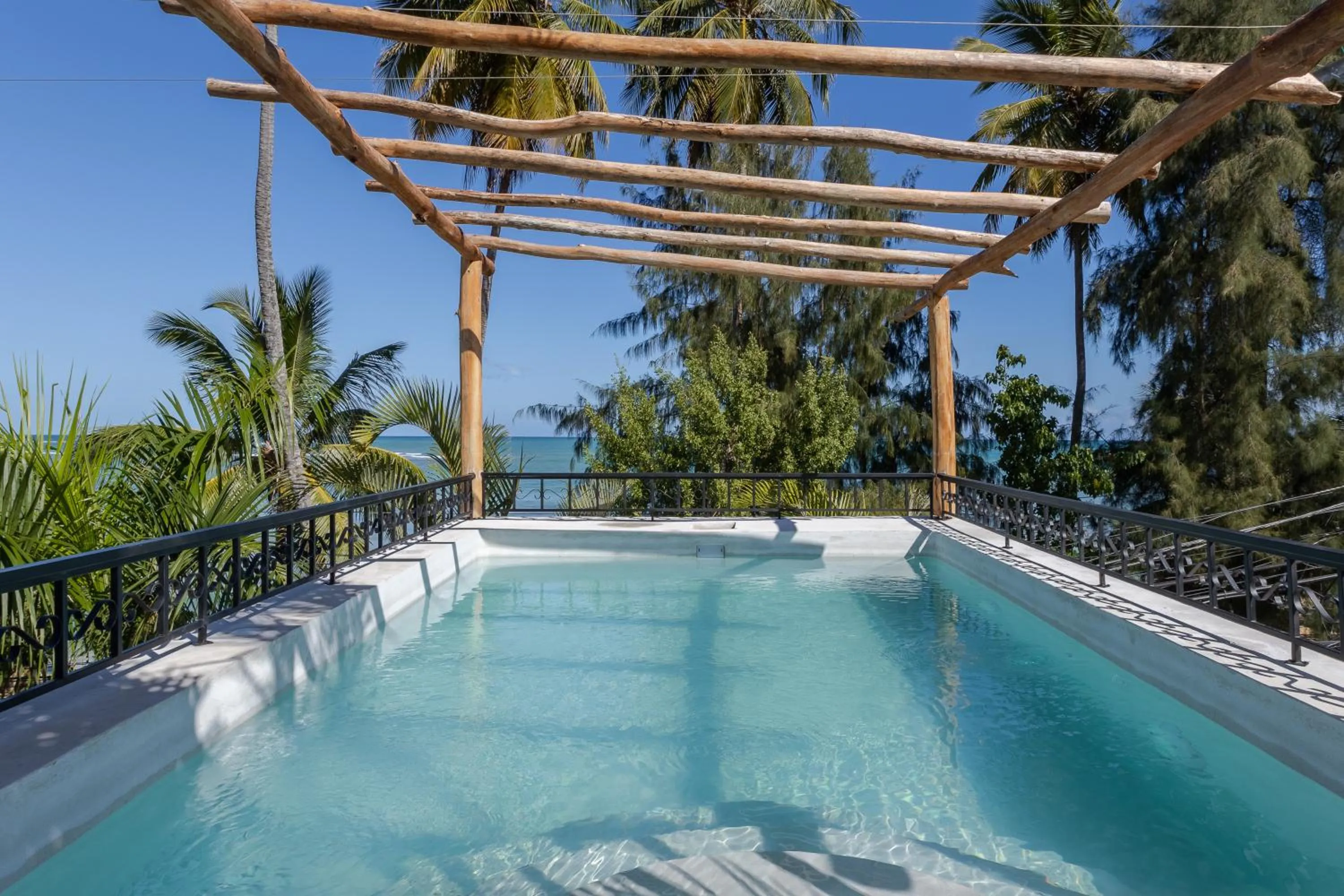 El Mambo Boutique Hotel