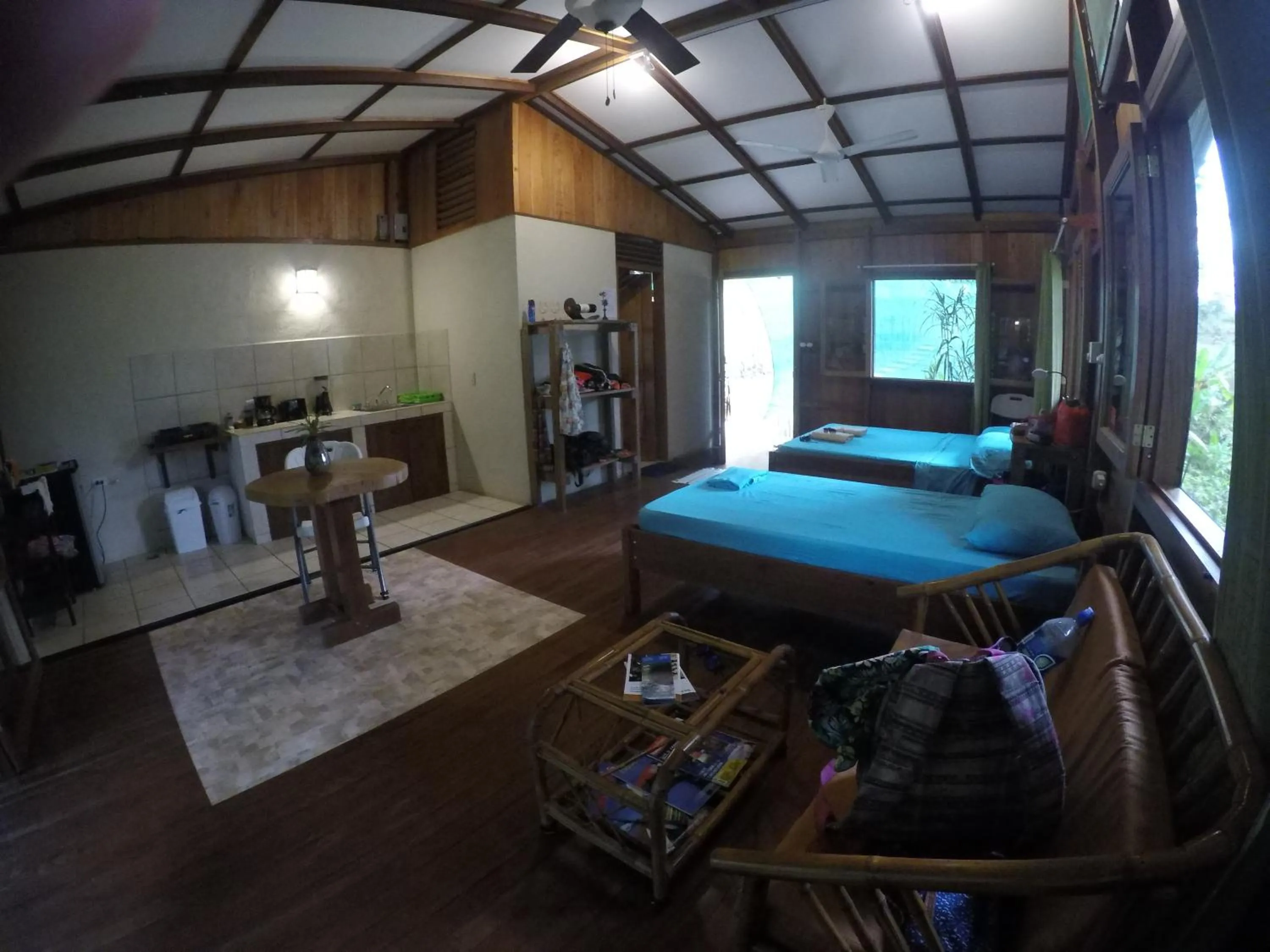Photo of the whole room, Bed in Cabañas Bajo Bosque Drake