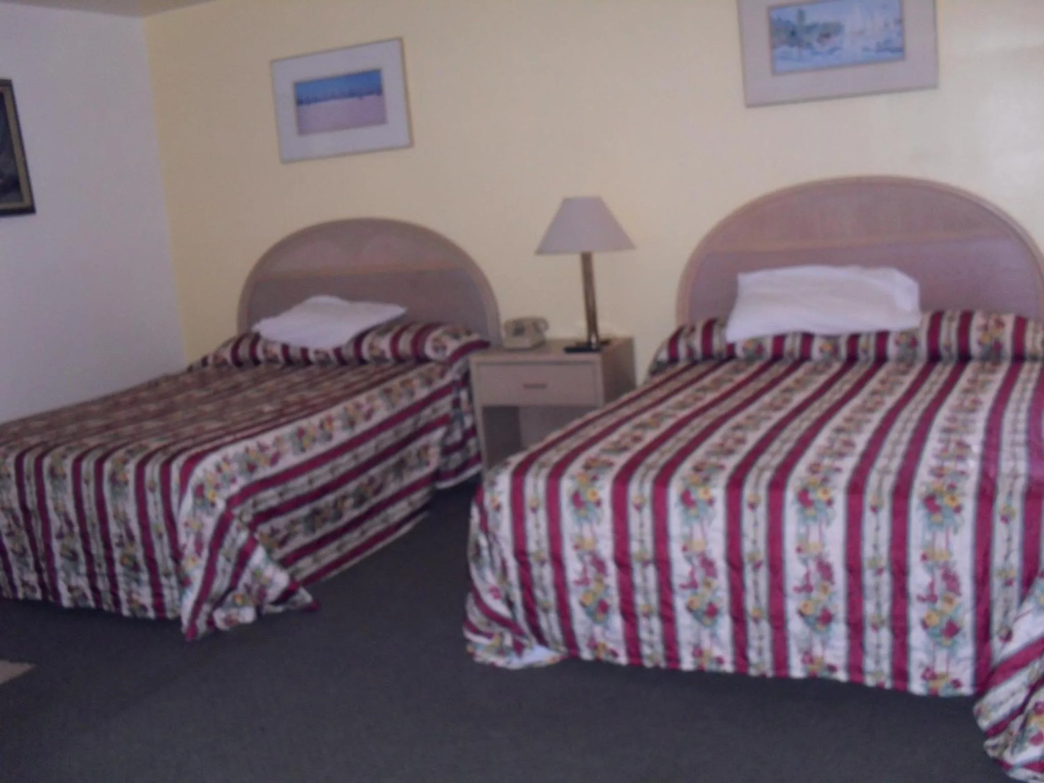 Bedroom, Bed in Budget Inn of Boron