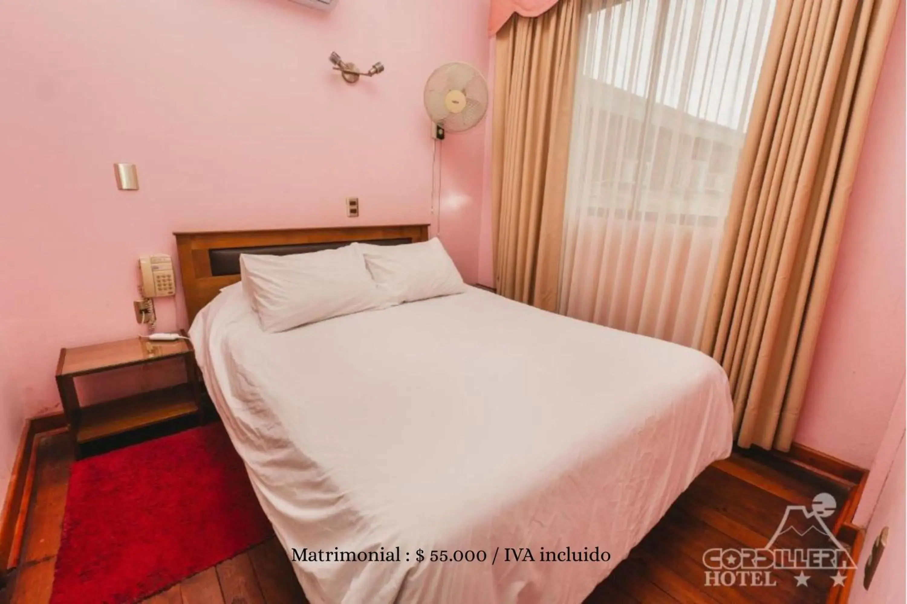 Double Room with Private Bathroom in Hotel Cordillera Double Room with Private Bathroom in Hotel Cordillera