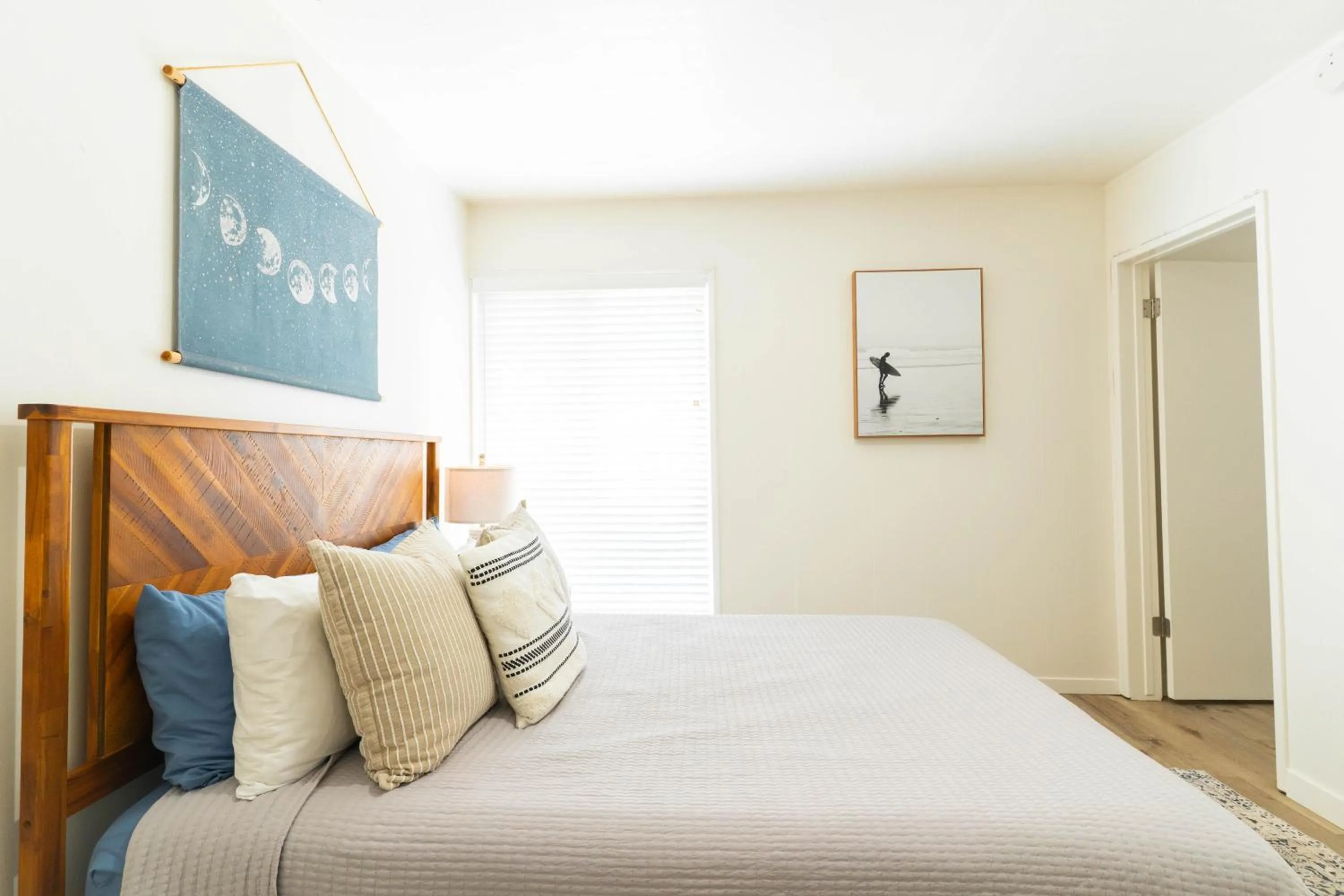Bedroom, Bed in Beachwalk Villas