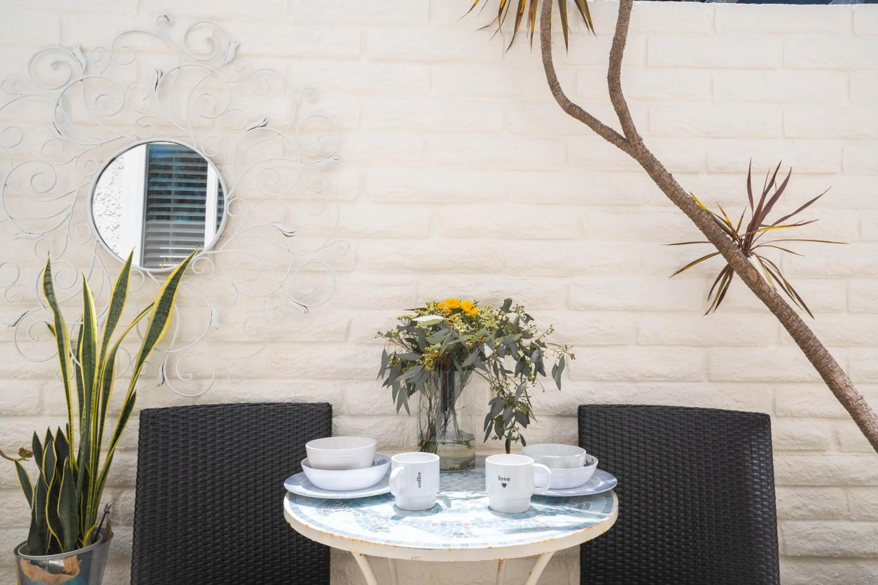 Seating area in Beachwalk Villas