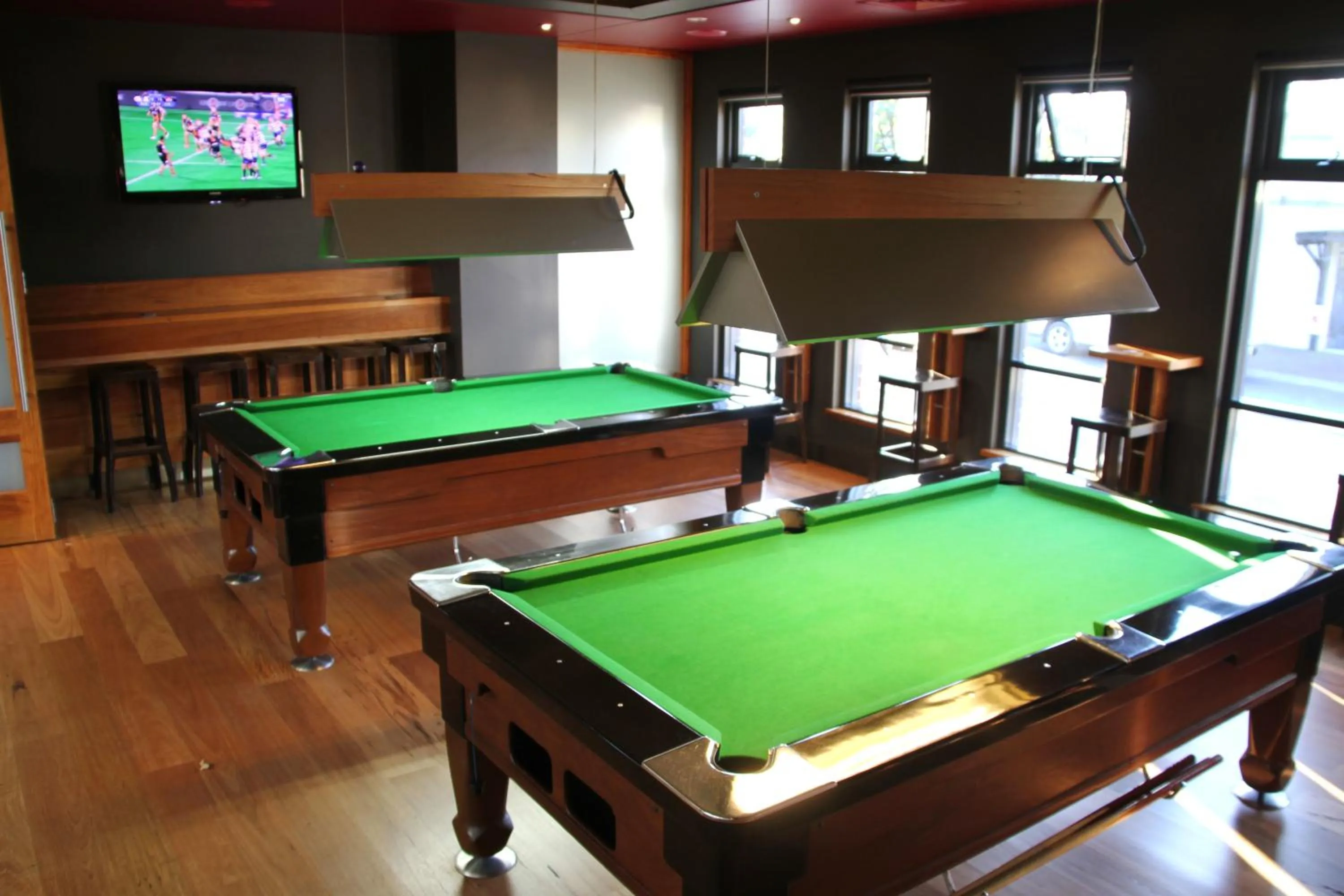 Billiard in Imperial Motel