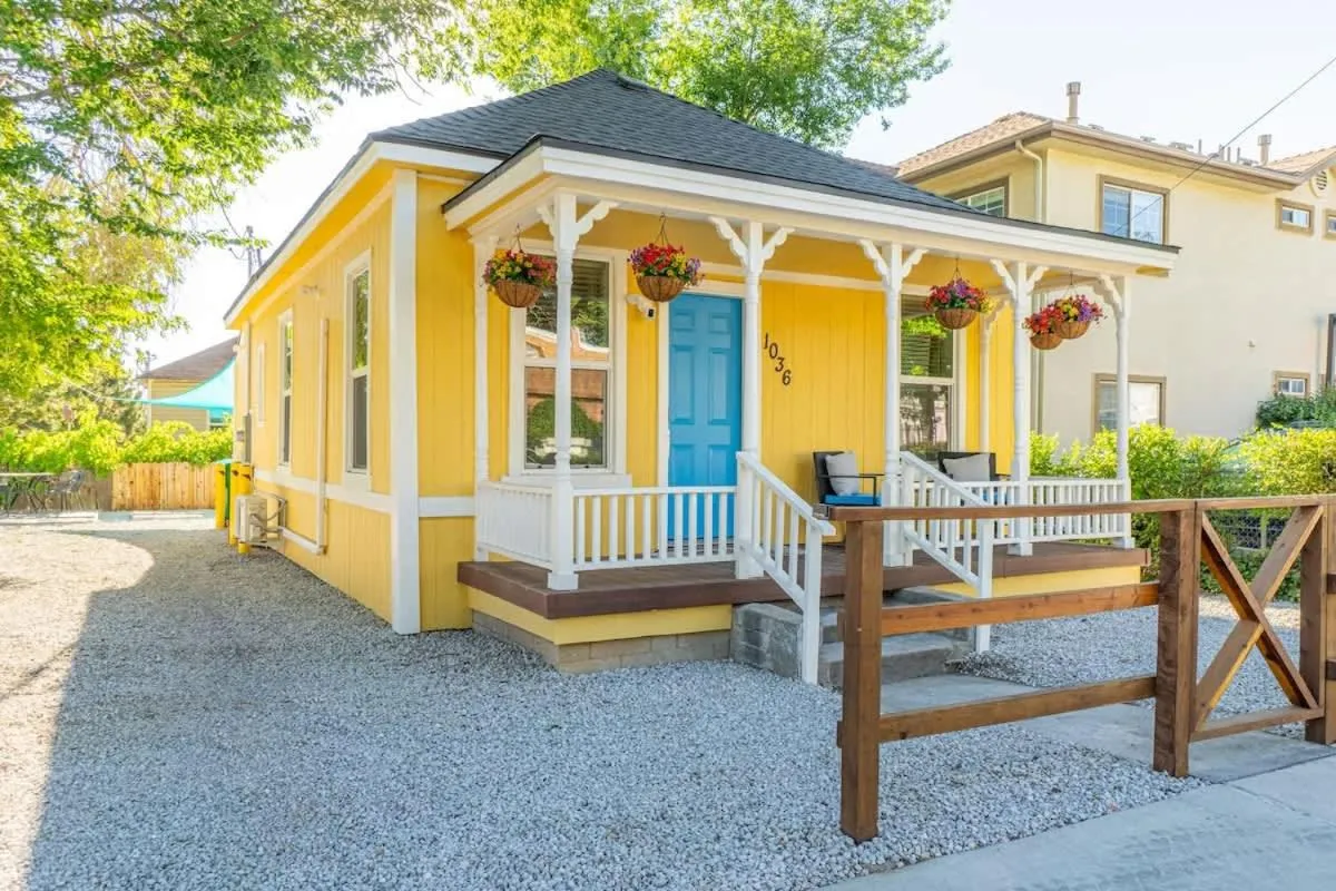 Charming Family 2BR Midtown Reno - Pets Welcome