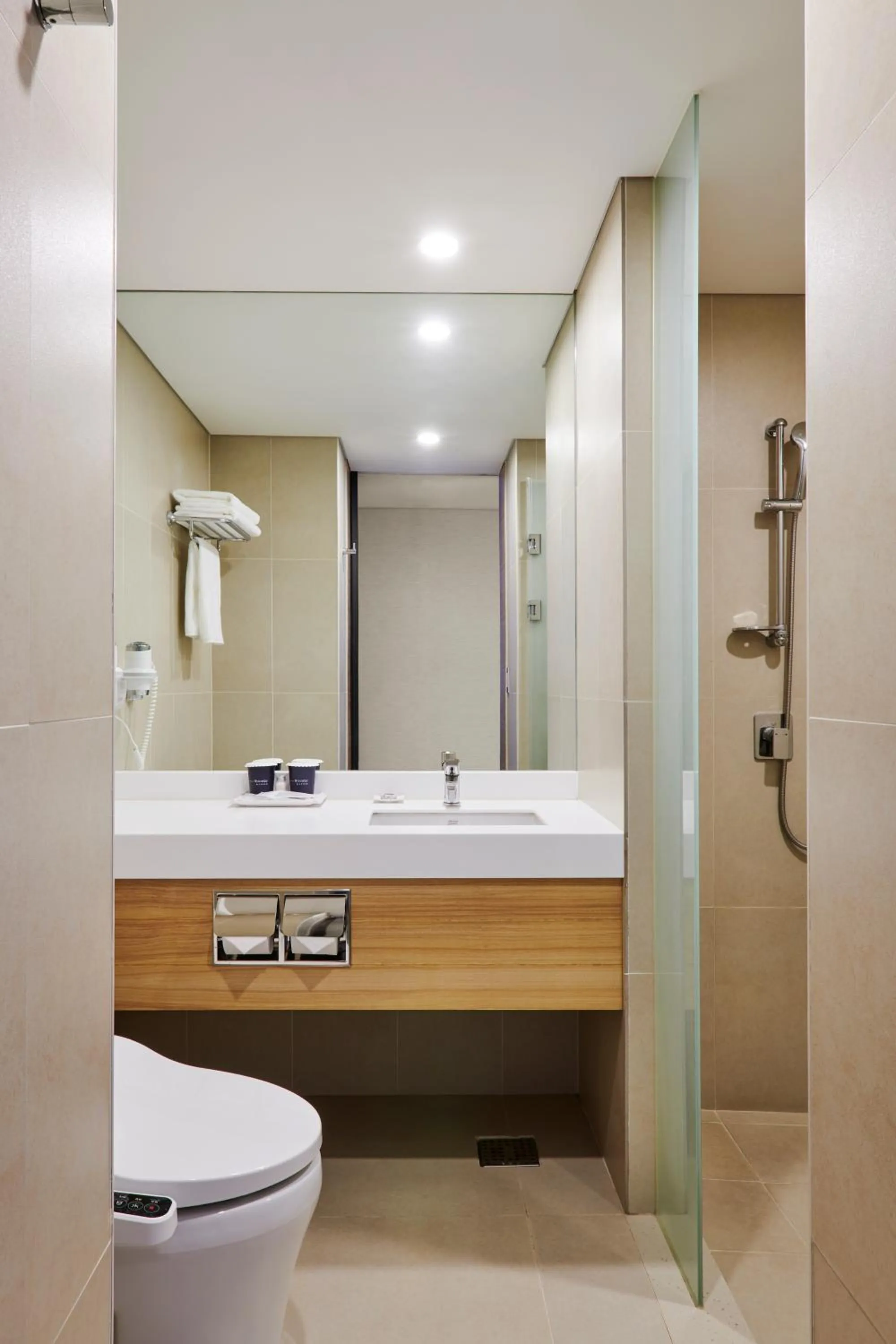 Toilet in Lahan Hotel Pohang