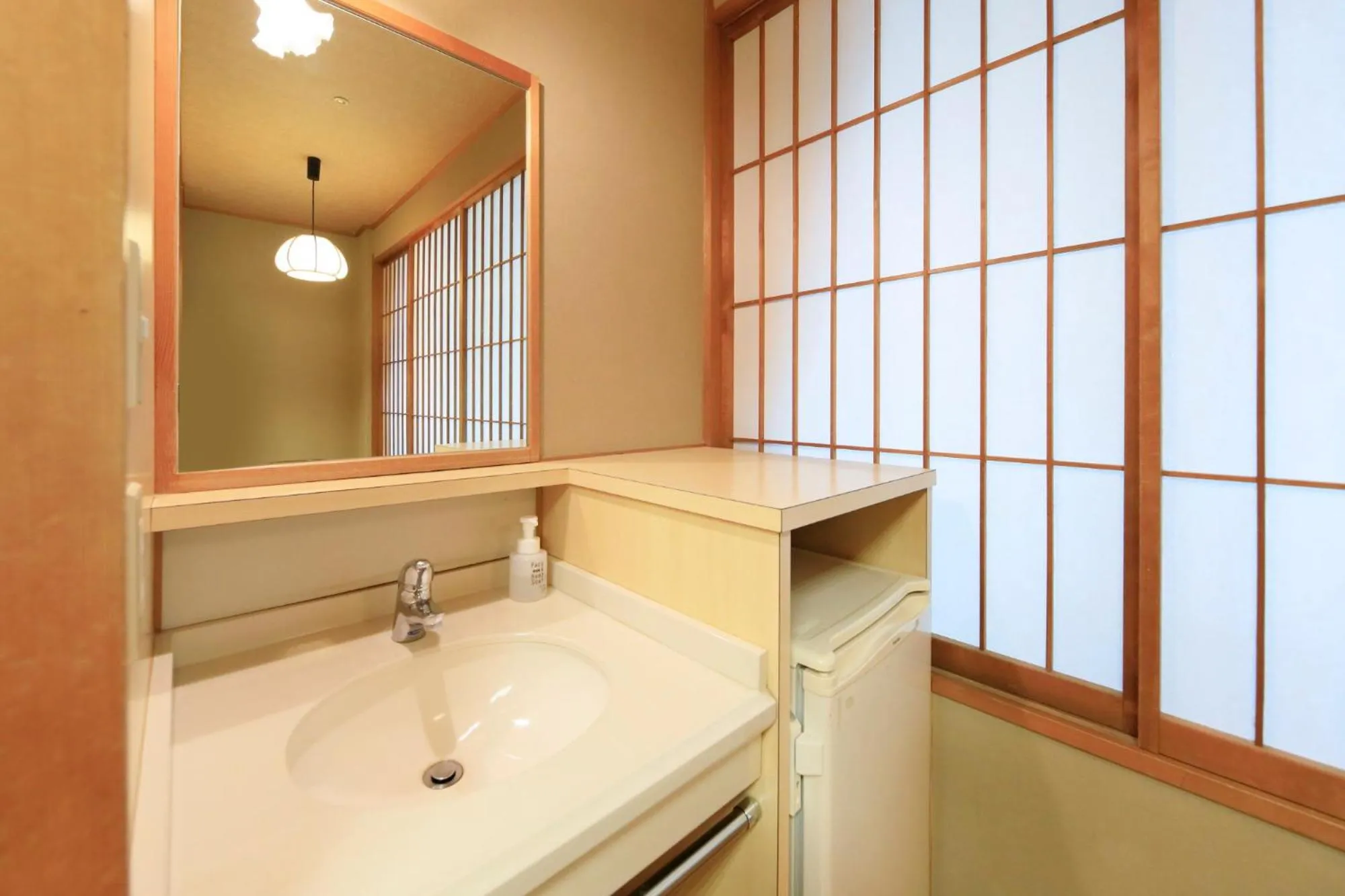 Photo of the whole room in Aishinkan