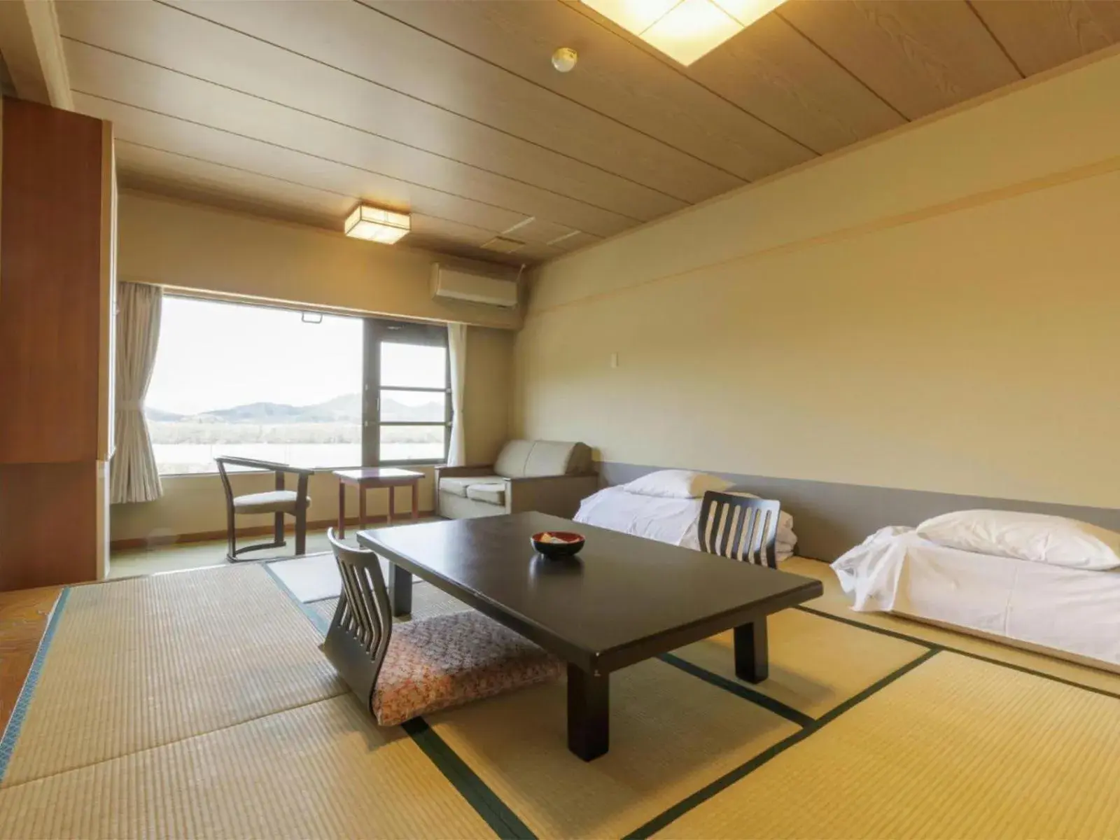 View (from property/room), Bed in Aishinkan View (from property/room), Bed in Aishinkan