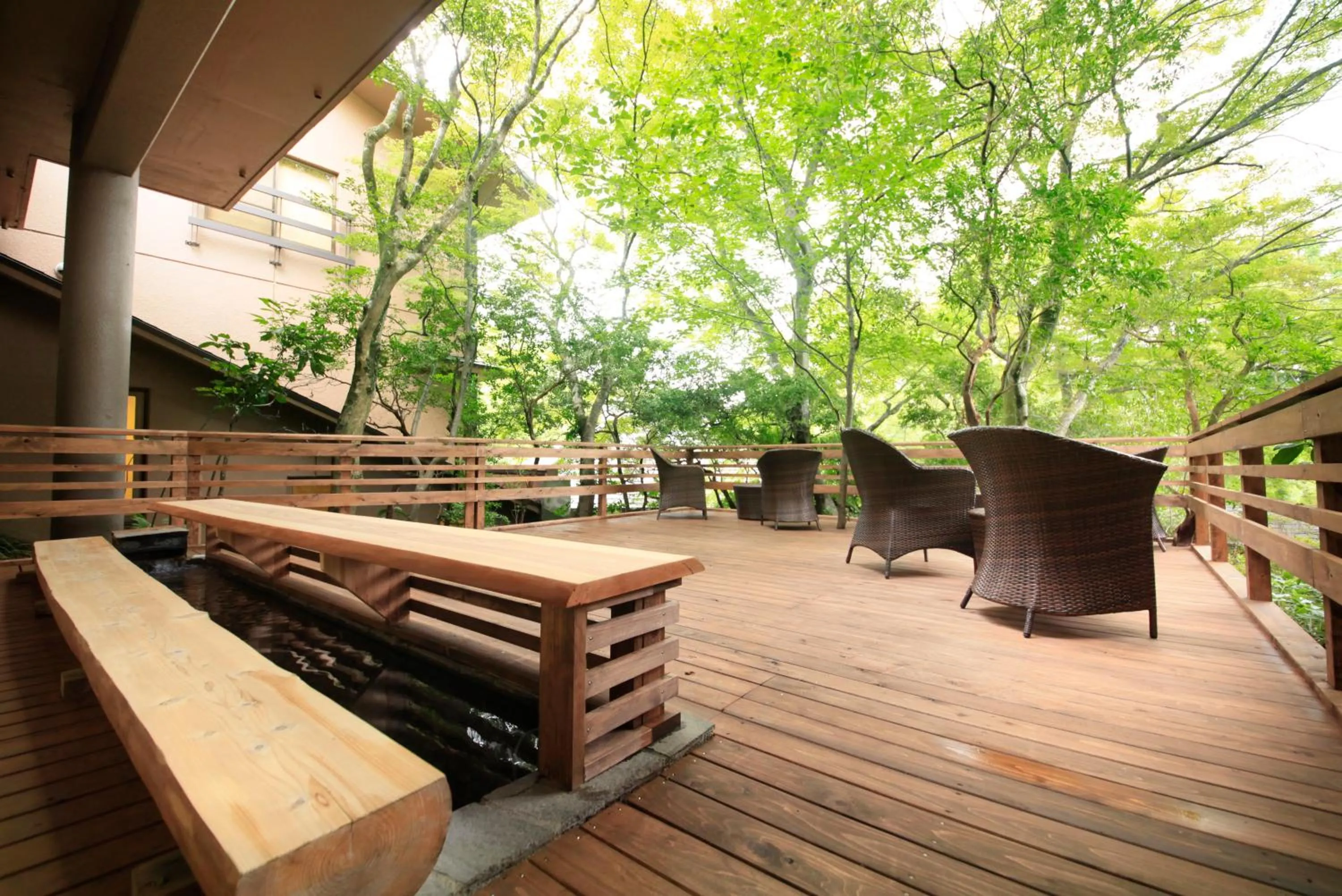 Hot Spring Bath in Yutorelo-an